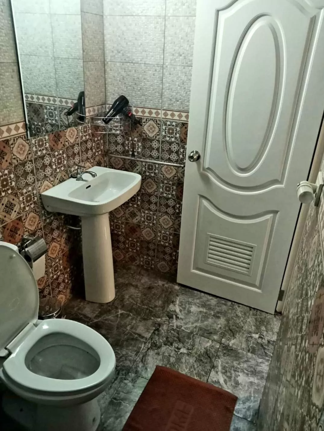 Bathroom in Khao Sok Las Orquideas Resort