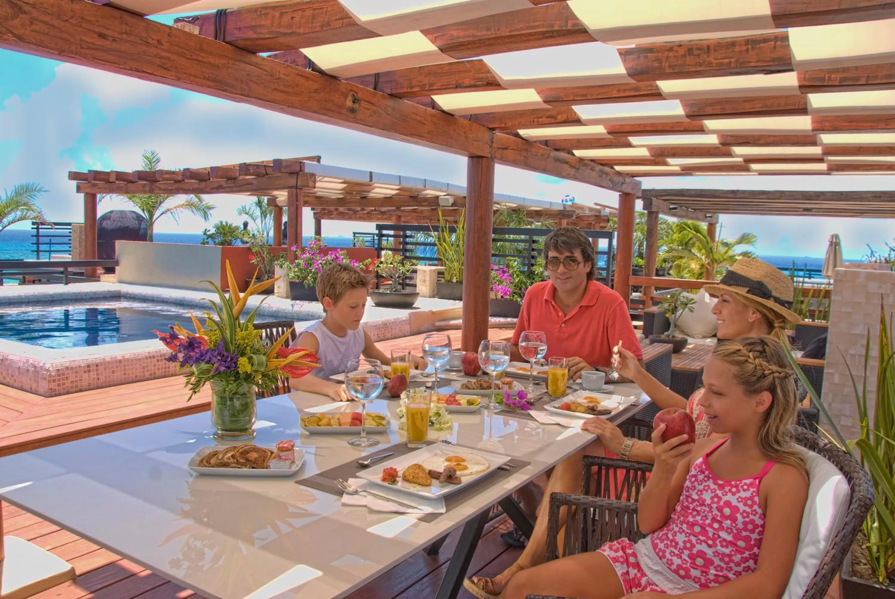 People in La Divina by Aldea Thai