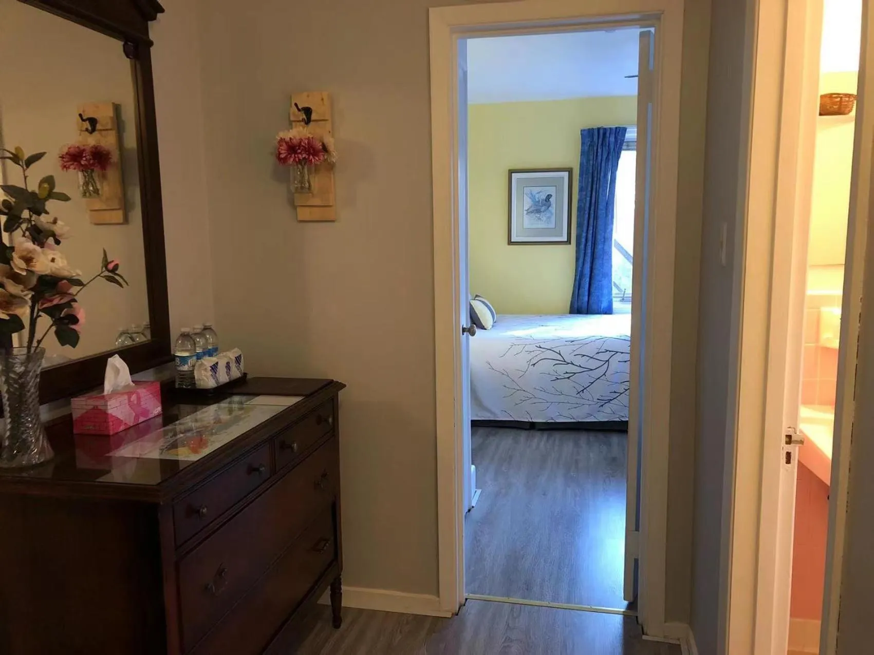 Photo of the whole room, Bed in Braeside Country Inn