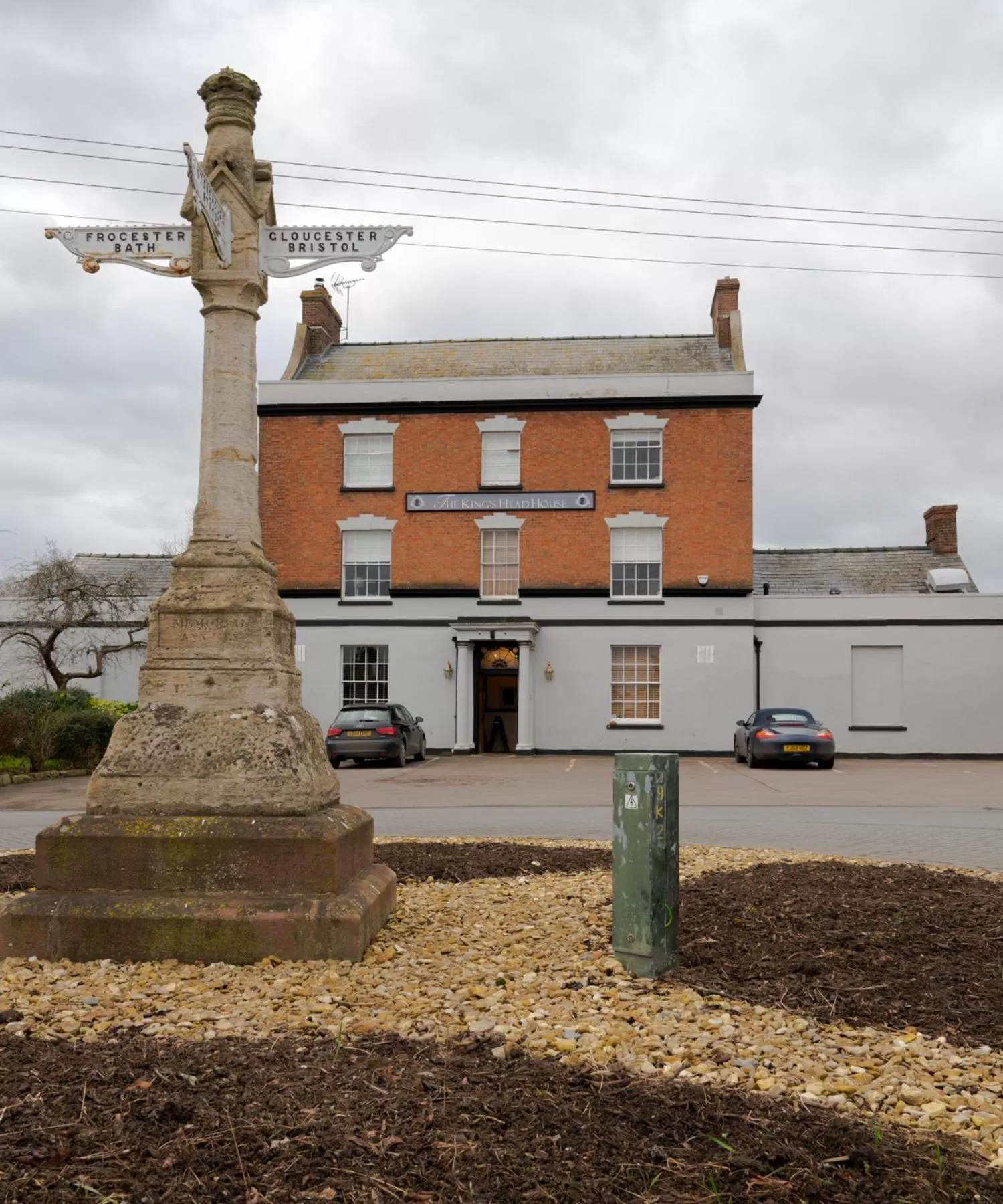 Property Building in The Kings Head House