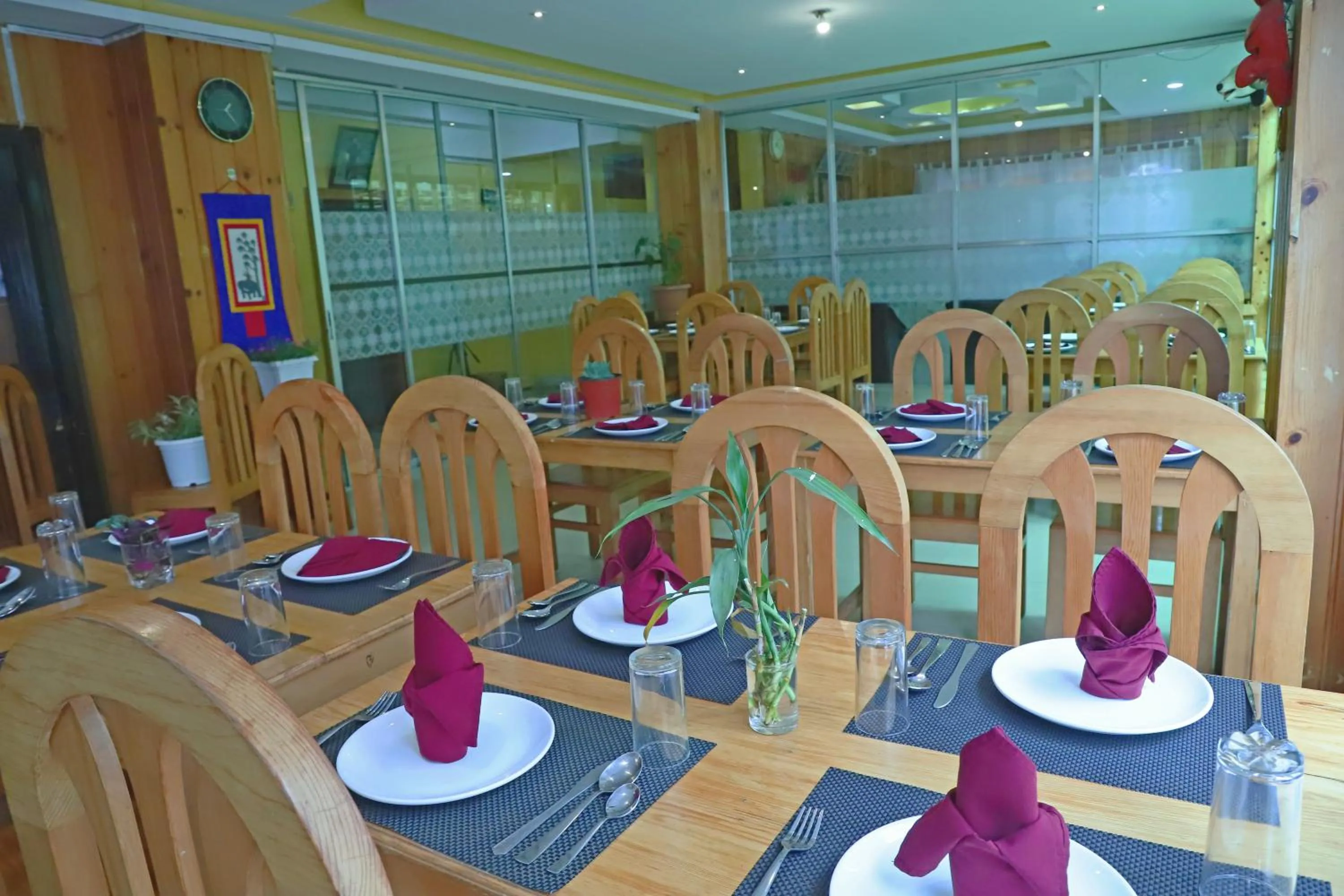 Restaurant/Places to Eat in Hotel Thimphu City