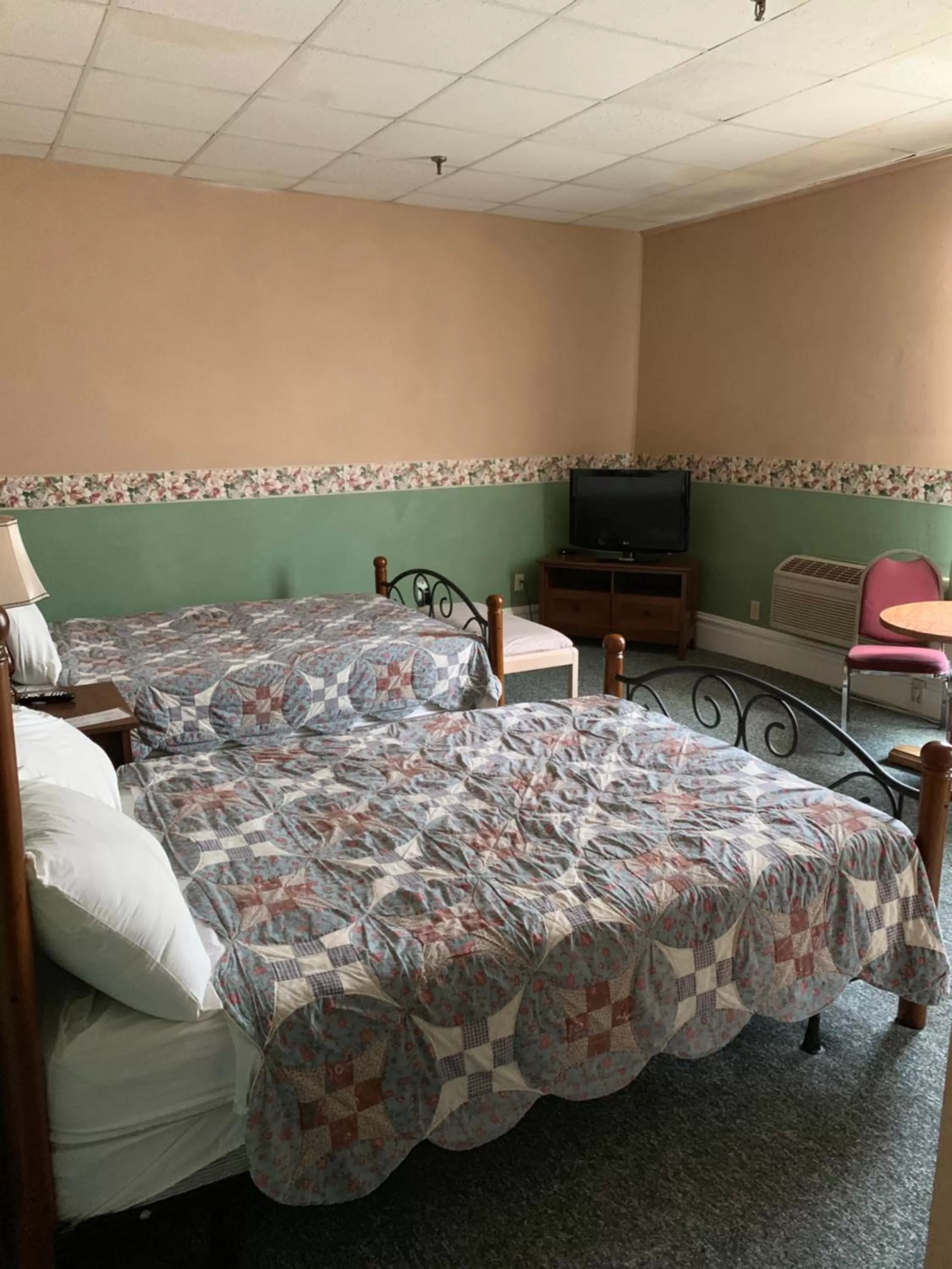 Bed in Original Springs Hotel