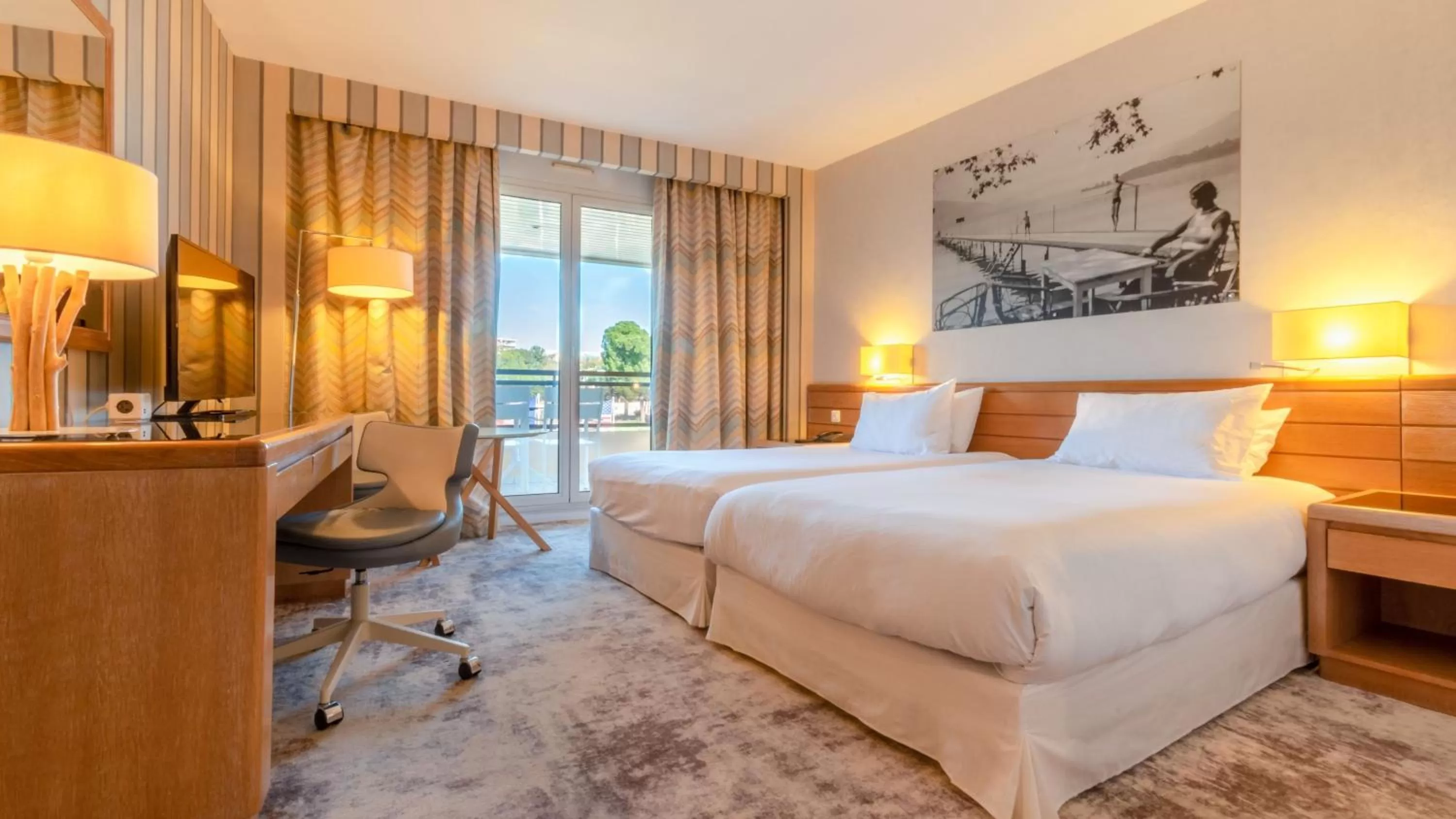 Photo of the whole room, Bed in Holiday Inn Nice - Port St Laurent by IHG