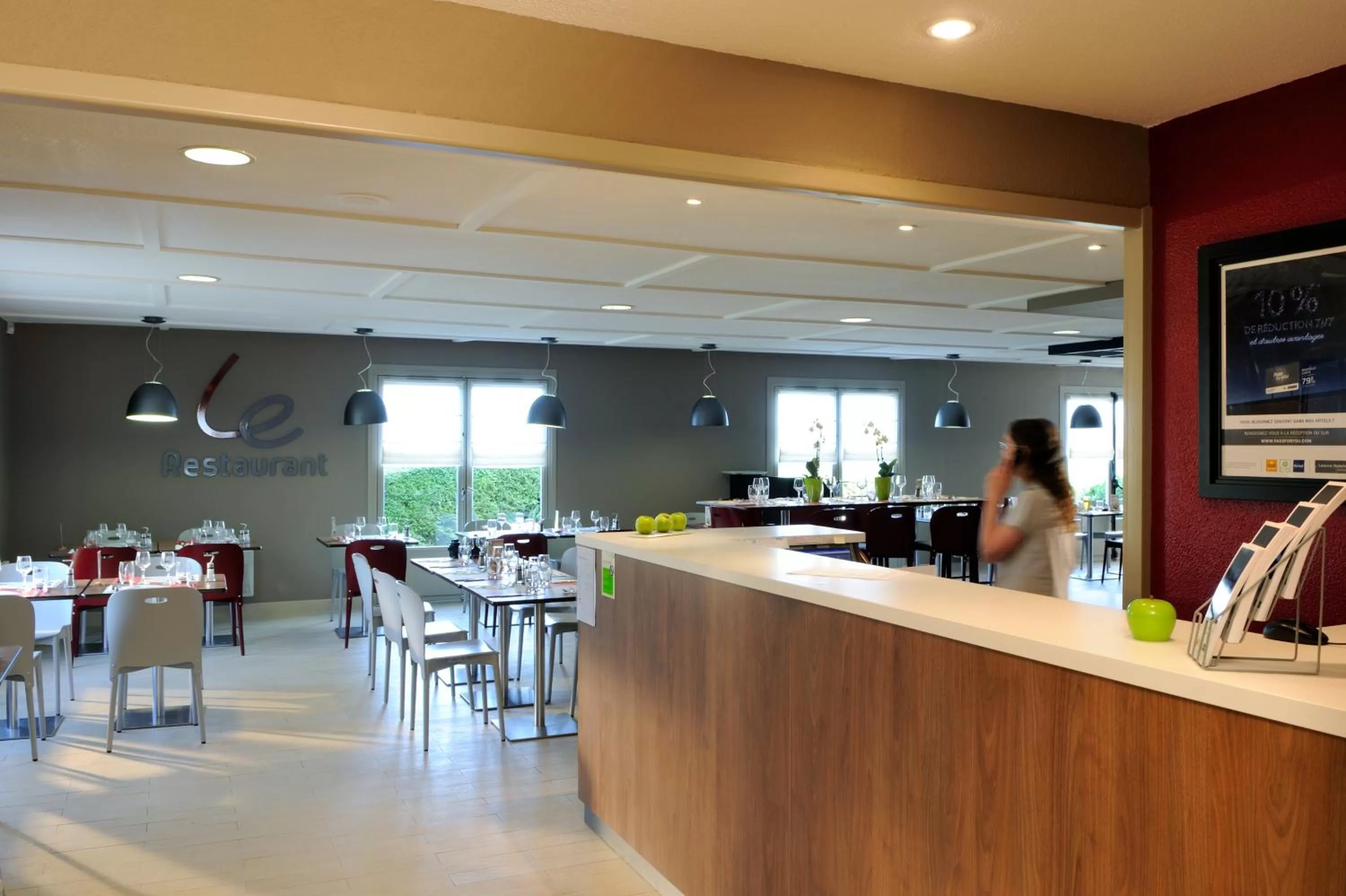 Restaurant/places to eat in Campanile Château-Thierry