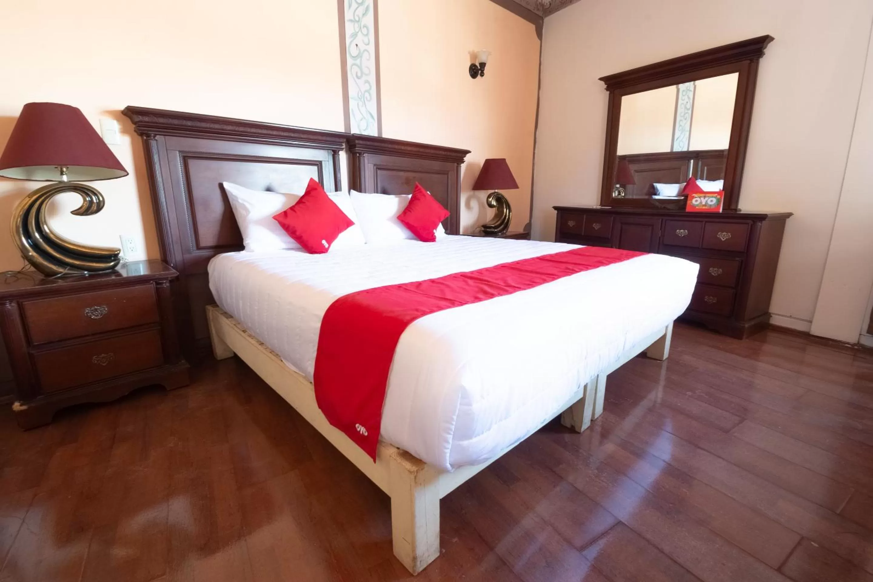 Bedroom in OYO Hotel Meson de la Concepcion