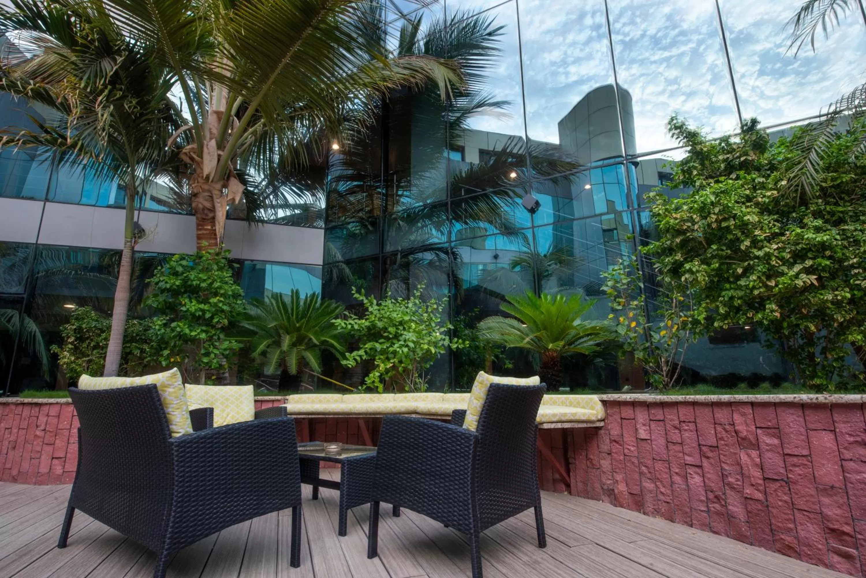 Garden in Andalus Habitat Hotel