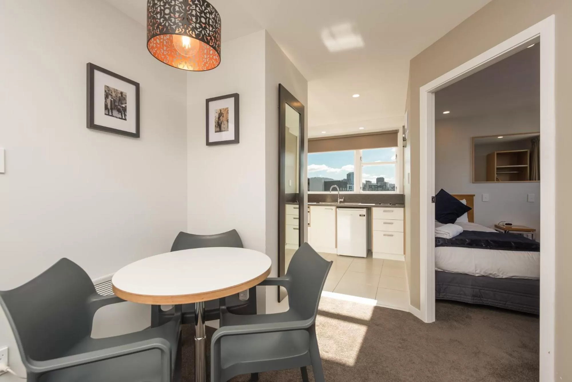 Bed in Capital View Motor Inn - Free Parking