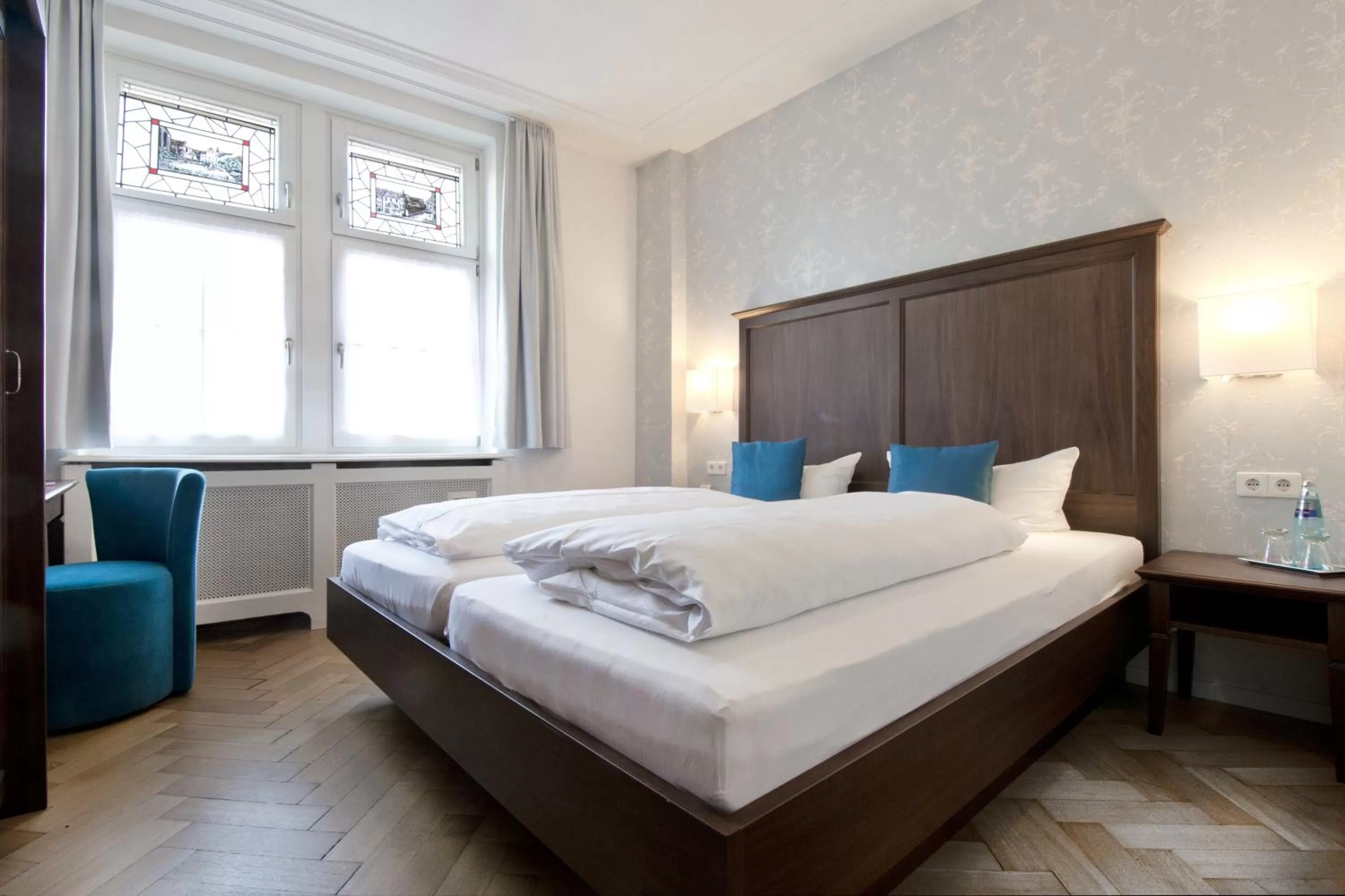 Photo of the whole room, Bed in Romantik Hotel Barbarossa