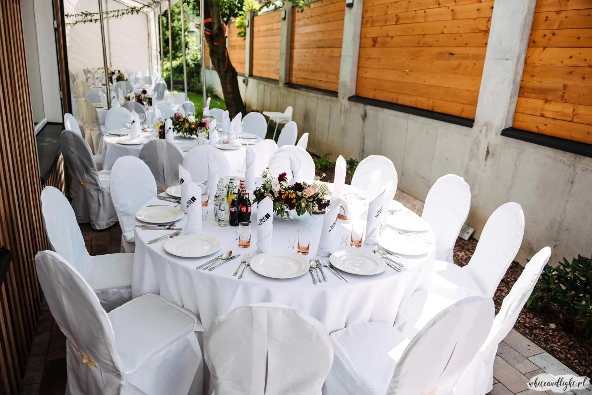 Restaurant/places to eat, Banquet Facilities in Salon Win Wine Bar & Apartments