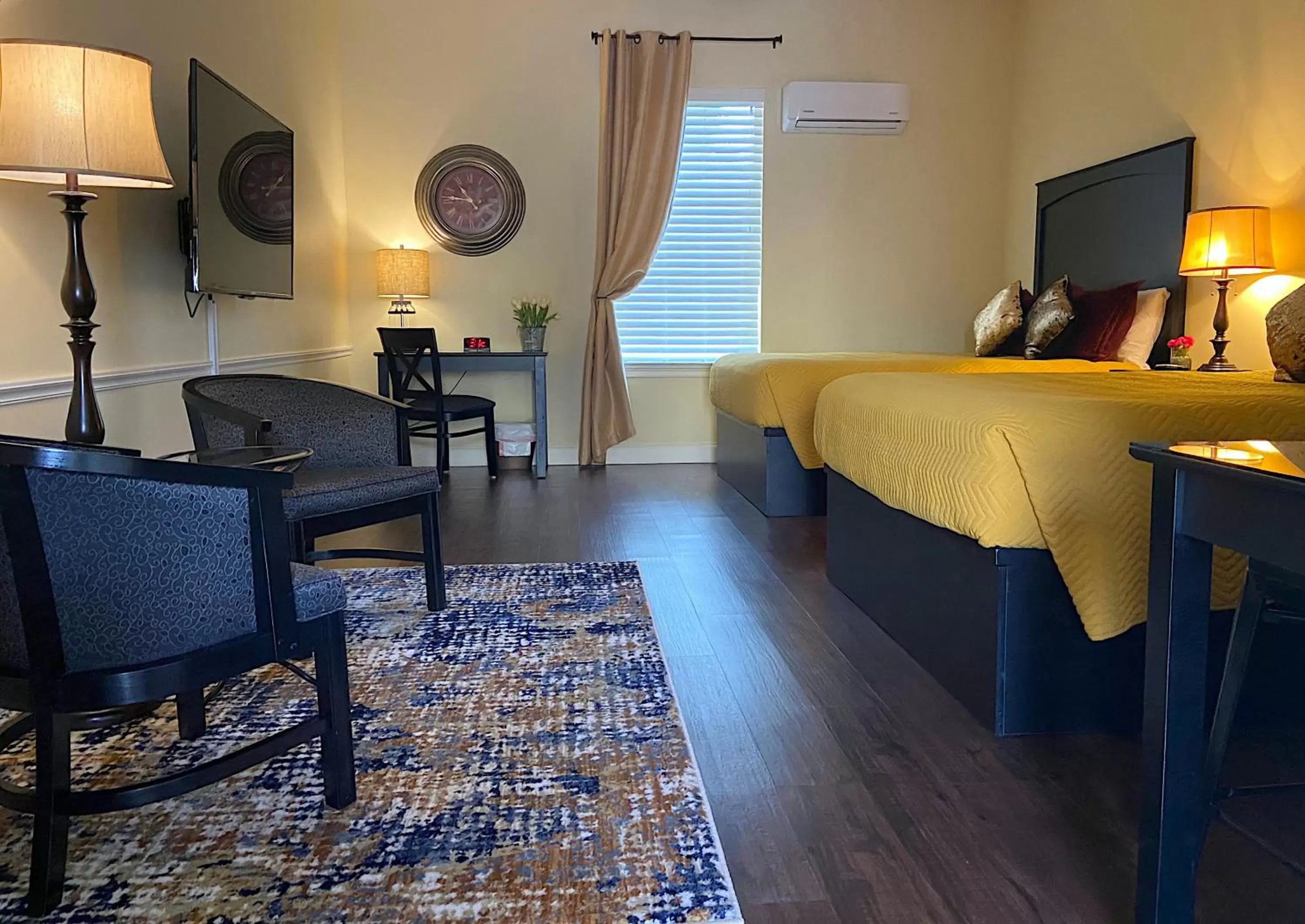 Standard Double Room - No Kitchen in 30-A Inn & Suites Standard Double Room - No Kitchen in 30-A Inn & Suites