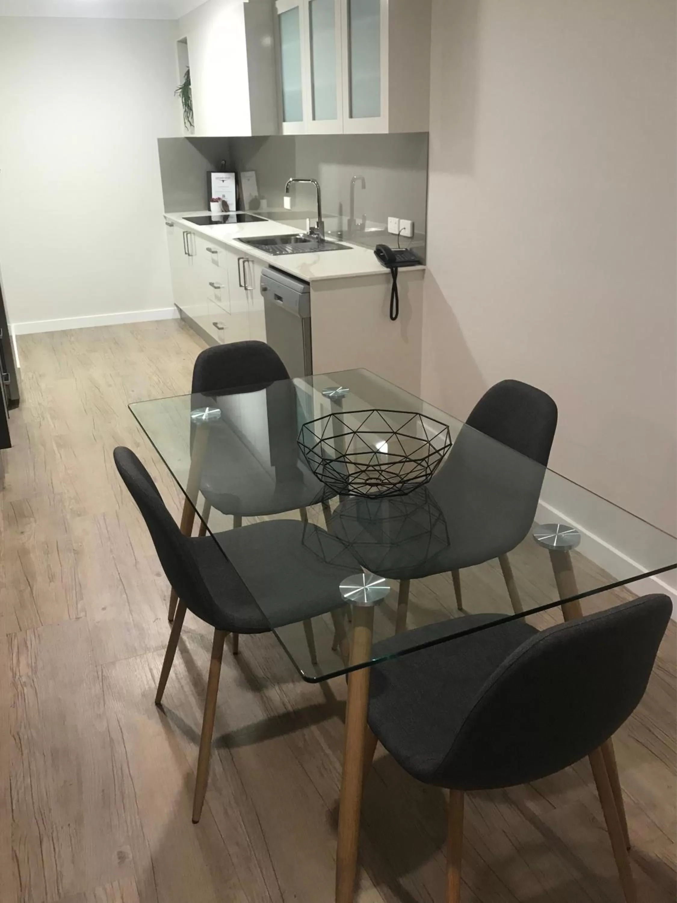 Cattlemans Country Motor Inn & Serviced Apartments