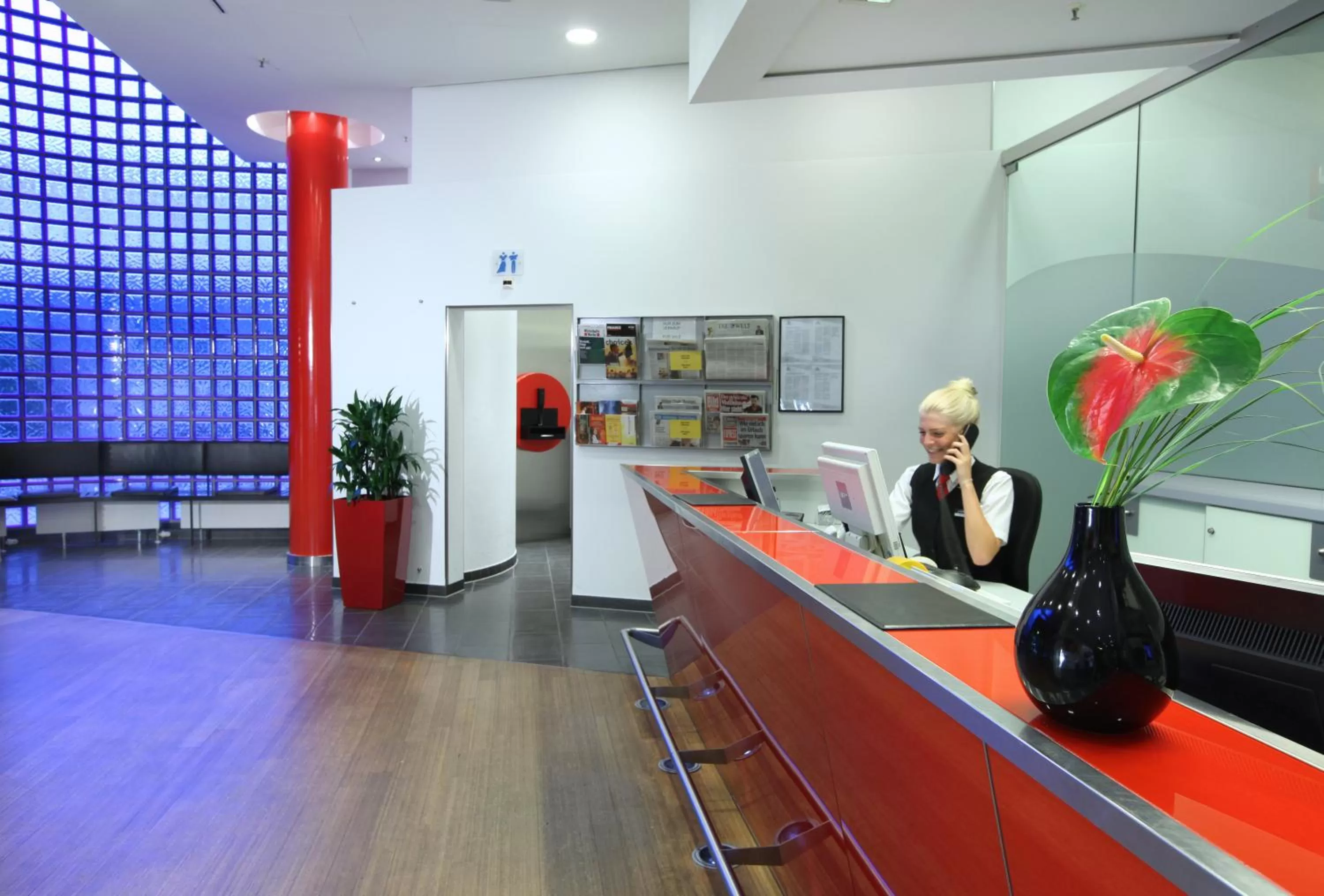 Lobby or reception in Lindner Hotel Cologne Am Dom, part of JdV by Hyatt