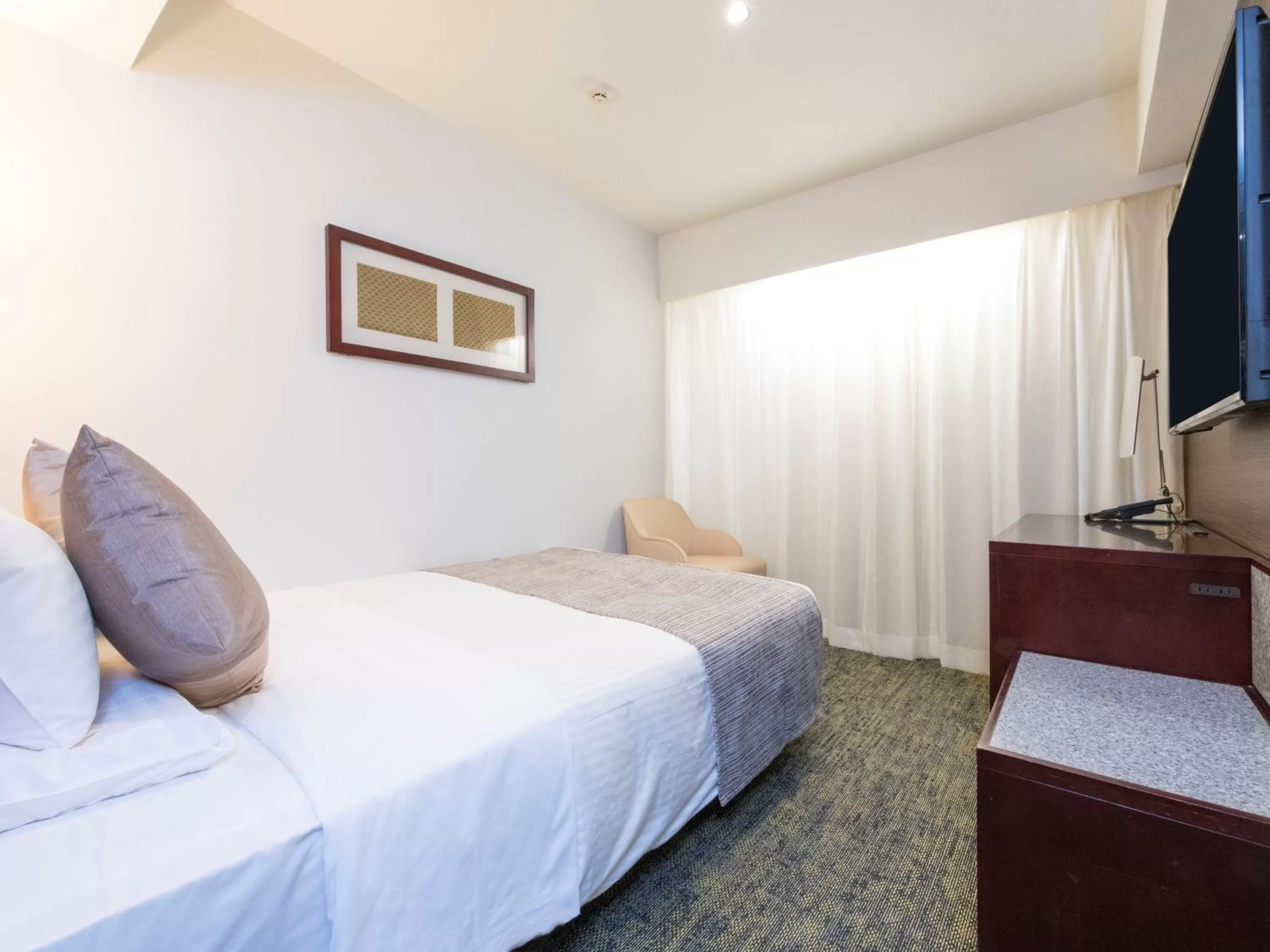 Photo of the whole room, Bed in HOTEL MYSTAYS Fukuoka Tenjin