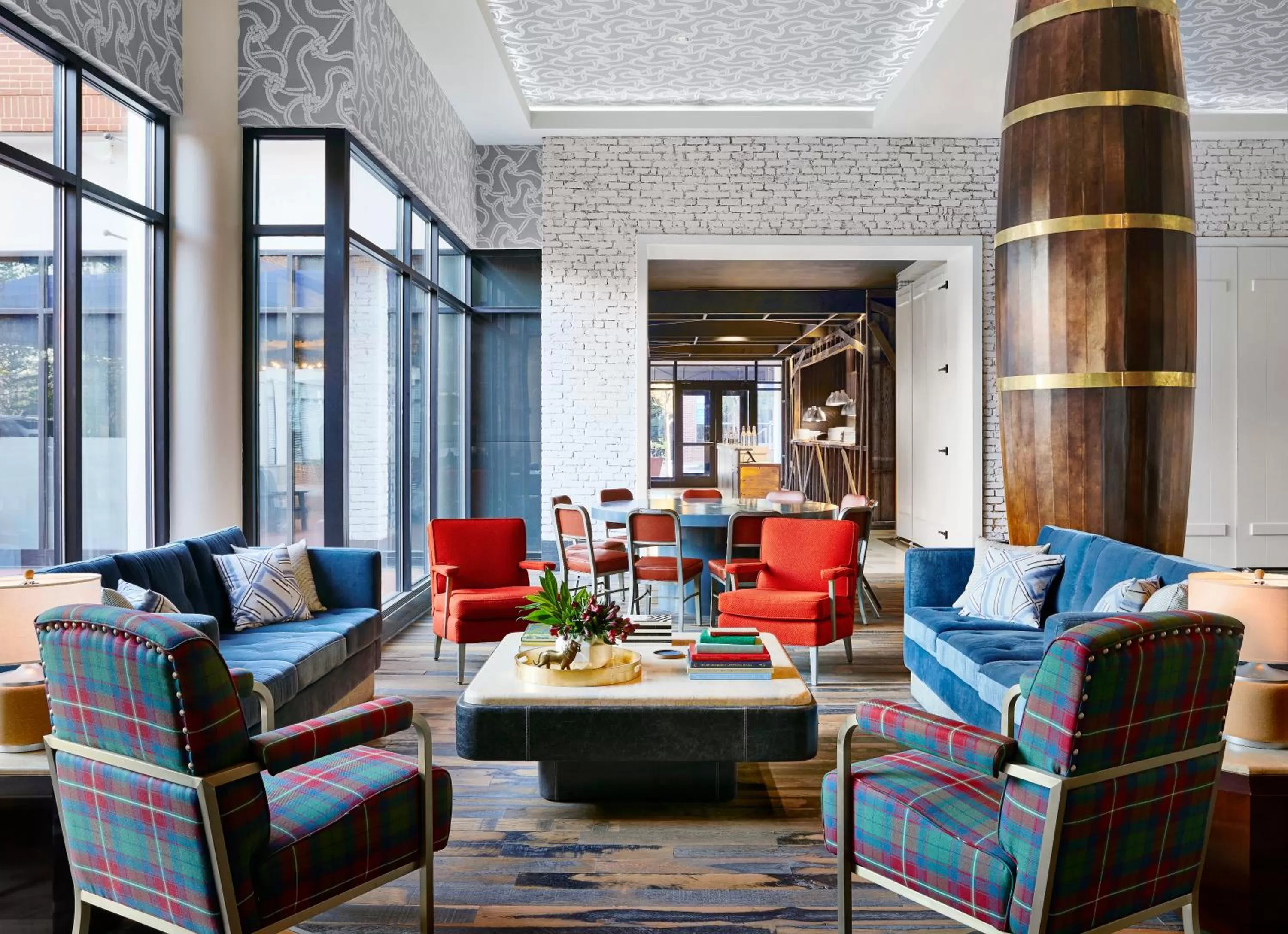 Communal lounge/ TV room in Graduate by Hilton Annapolis