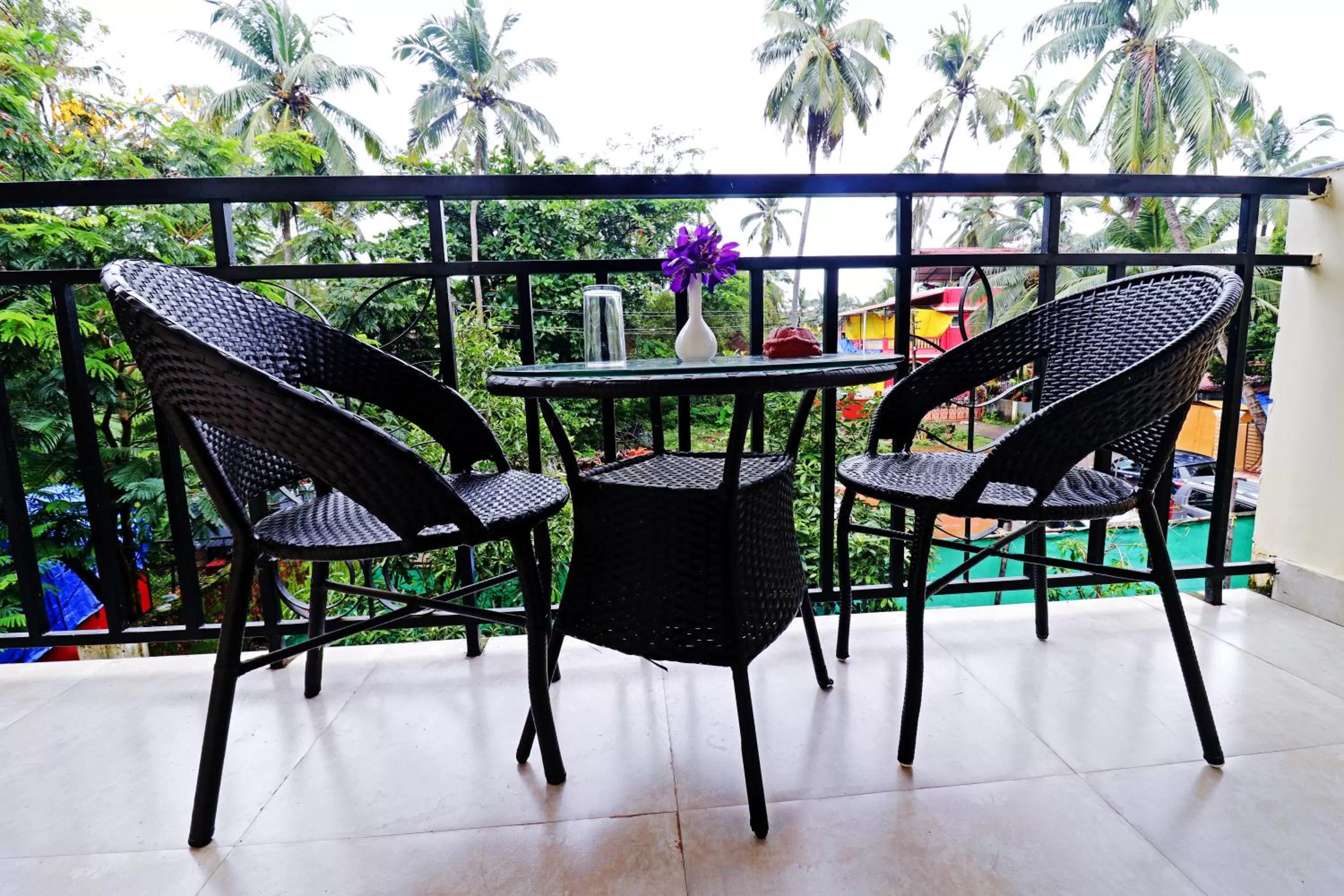 Patio, Balcony/Terrace in Mariners Bay Suites