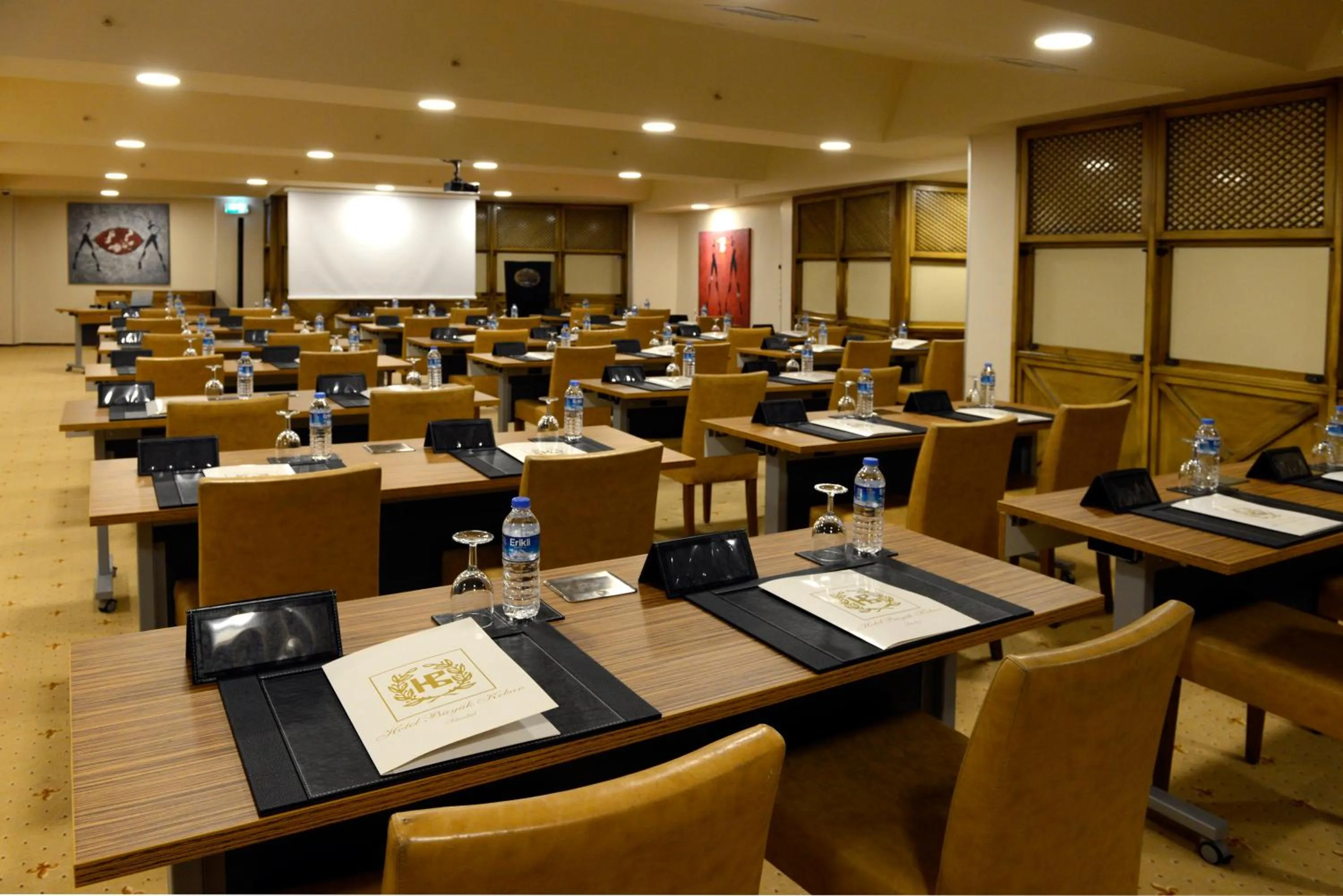 Restaurant/places to eat in Hotel Buyuk Keban