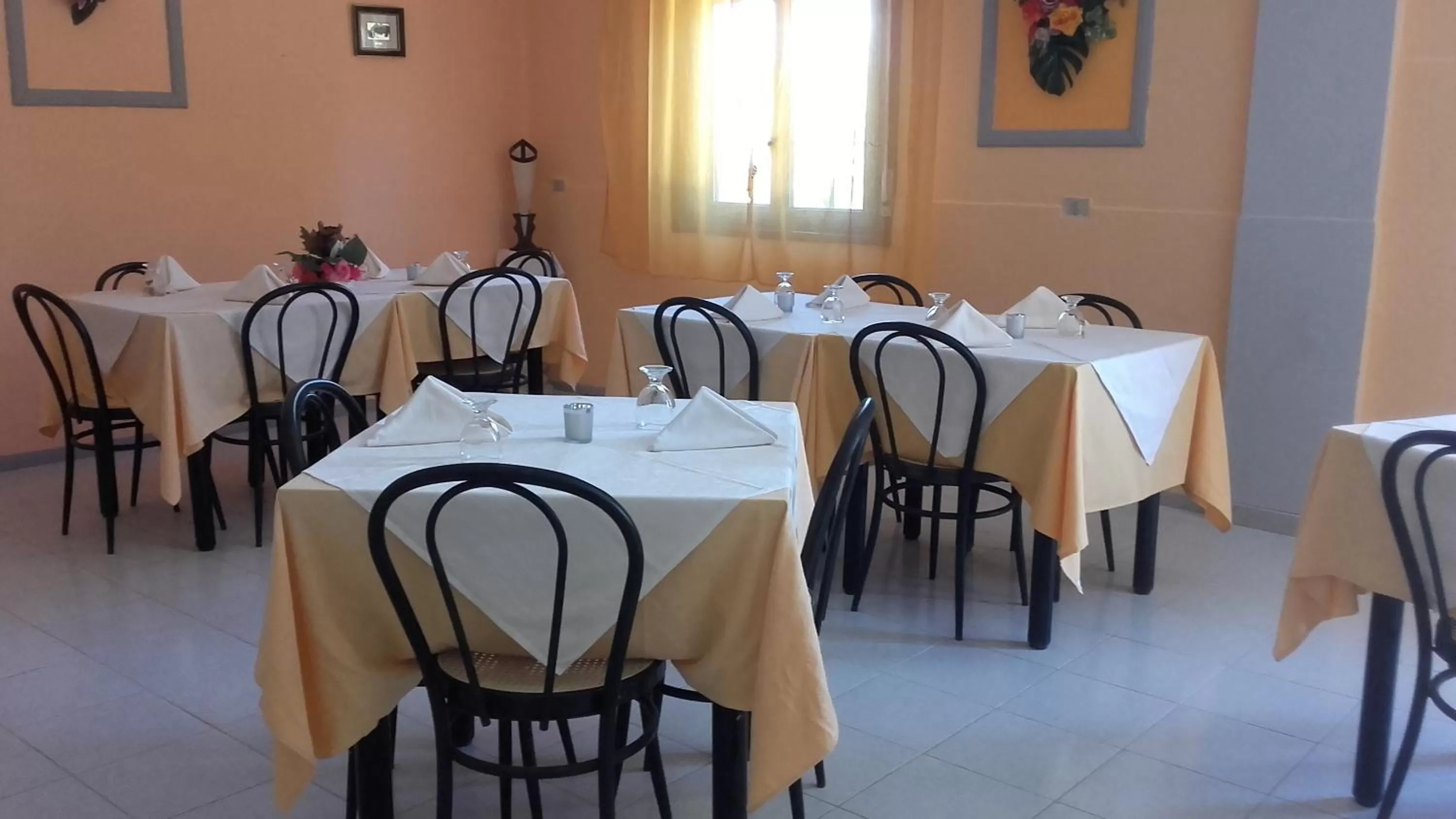 Restaurant/places to eat in B&B Armonia