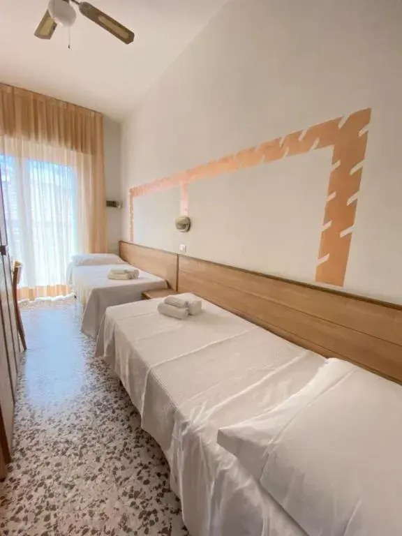 Single Room in Hotel Ravello Single Room in Hotel Ravello