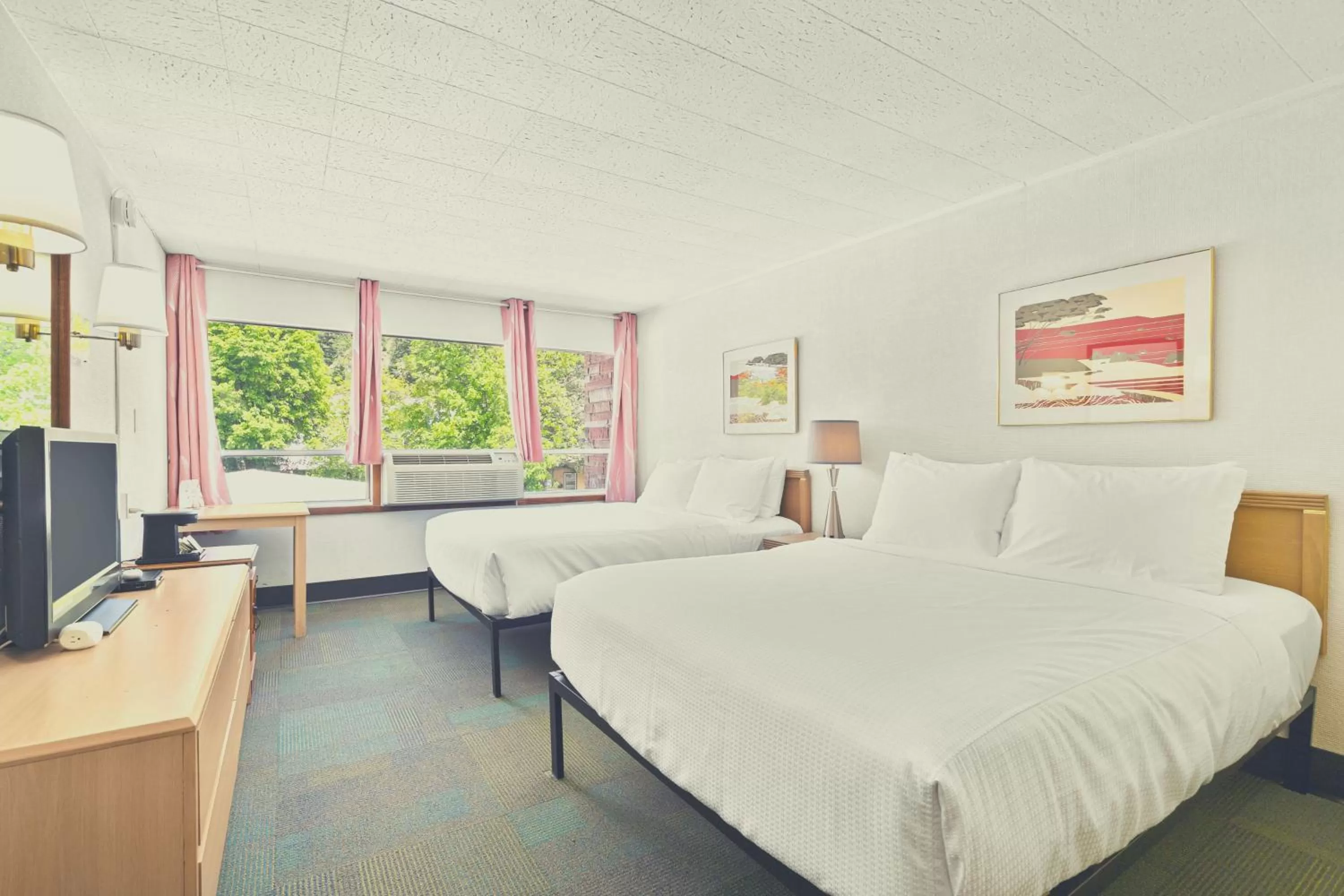 Photo of the whole room, Bed in Stardust Motel Wallace