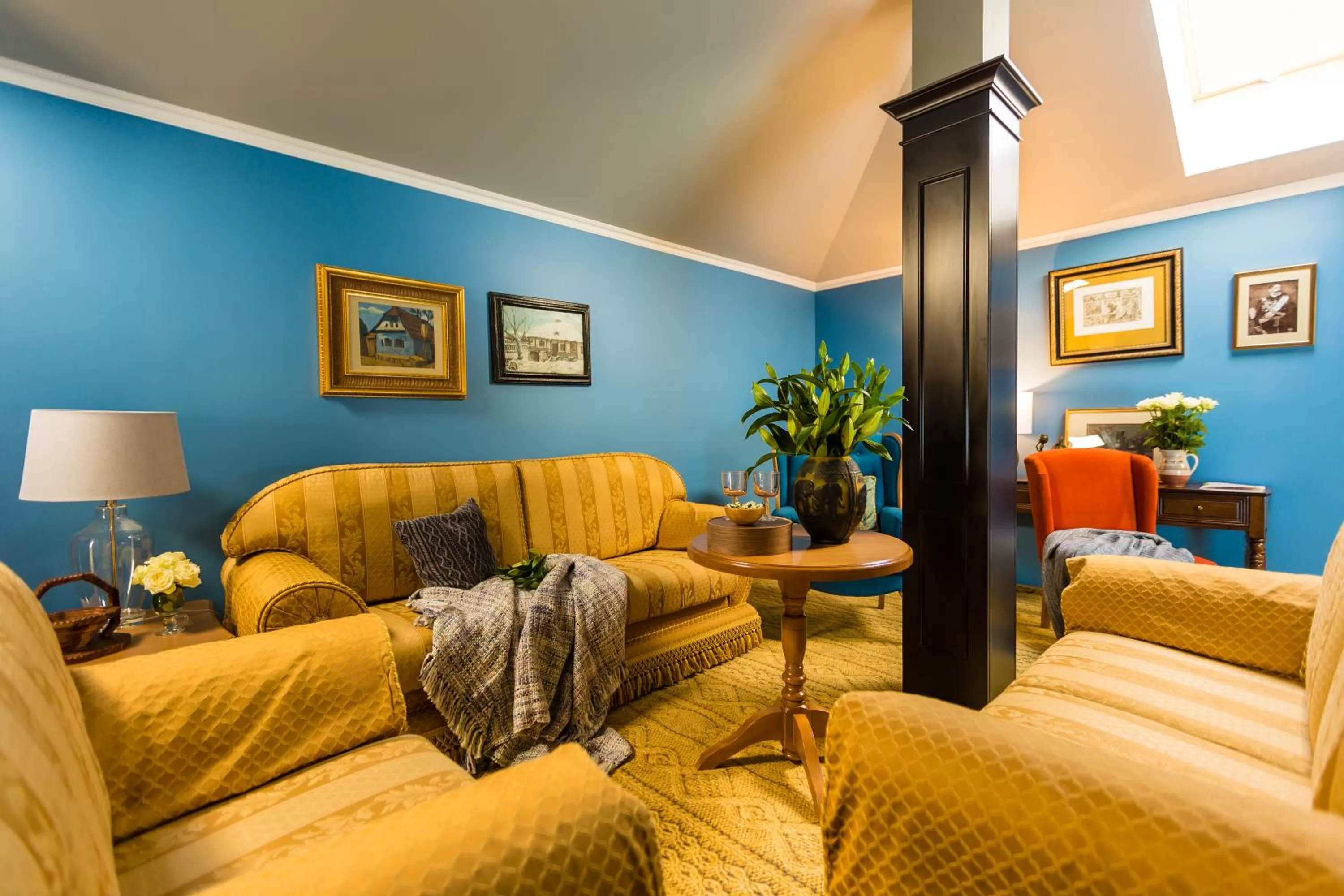 Living room in Country Spa Retreat