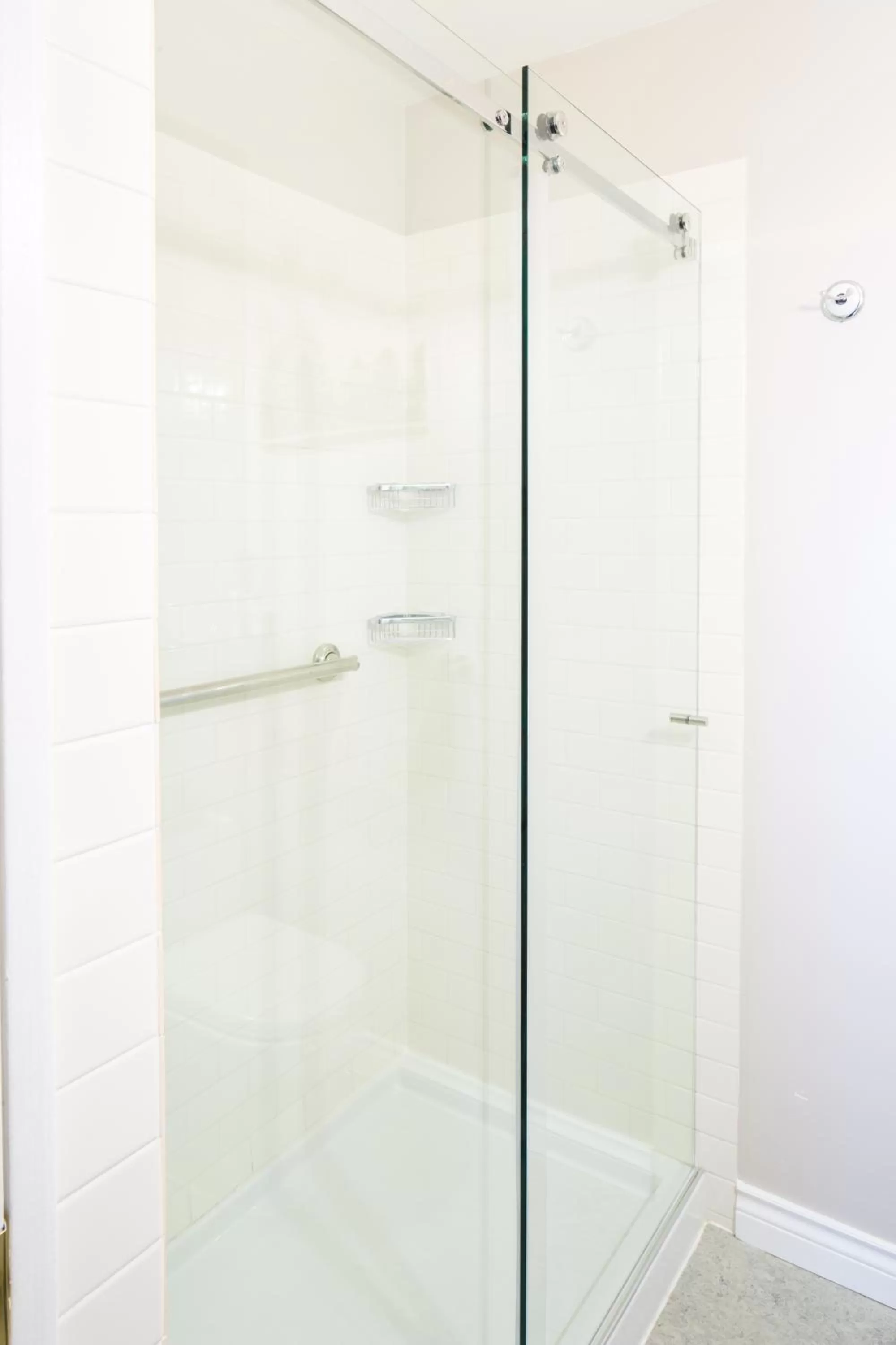 Bathroom in West End Guest House