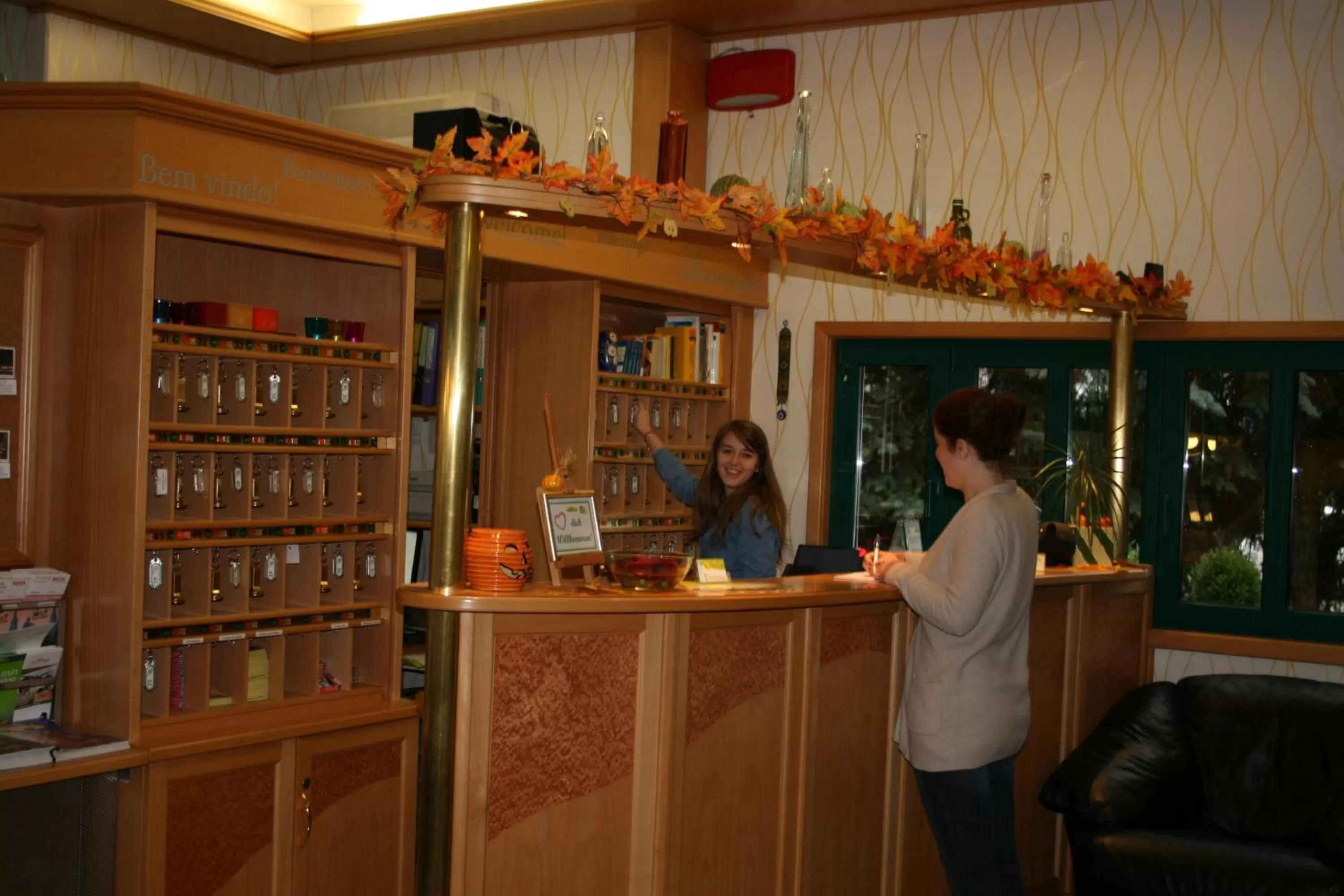 Lobby or reception in Hotel Asperner Löwe