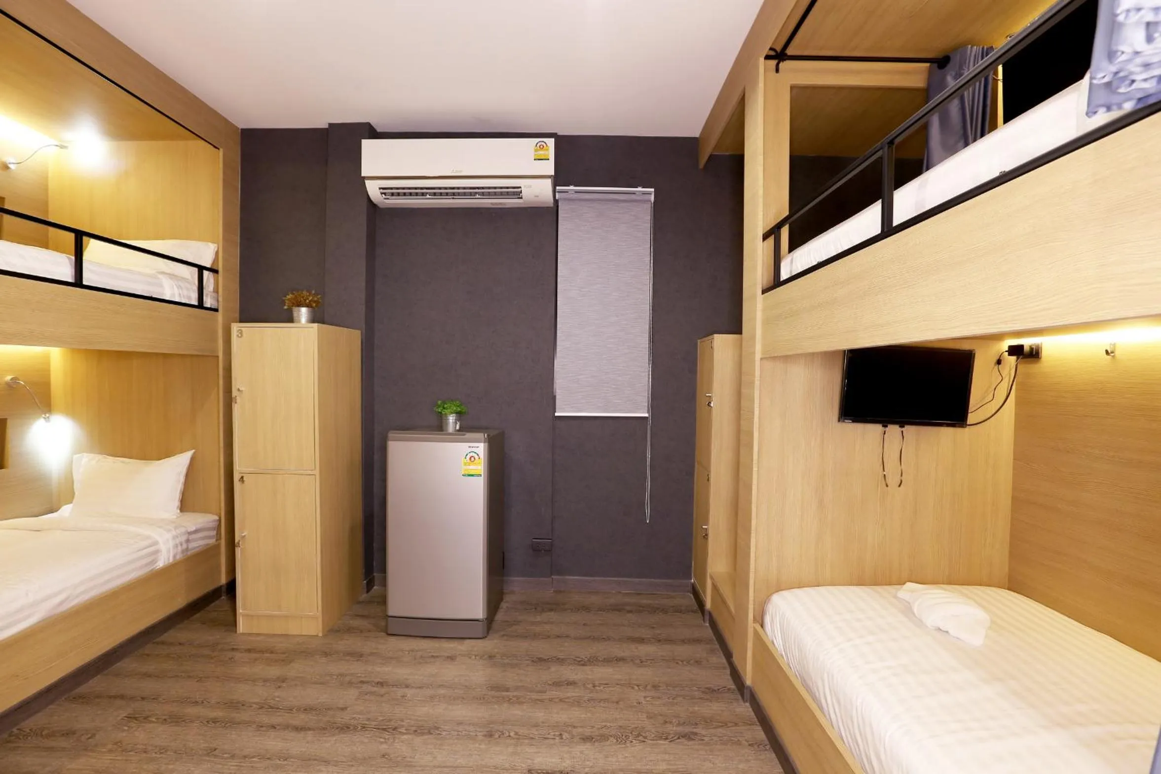 bunk bed, Bed in The Printing House Poshtel