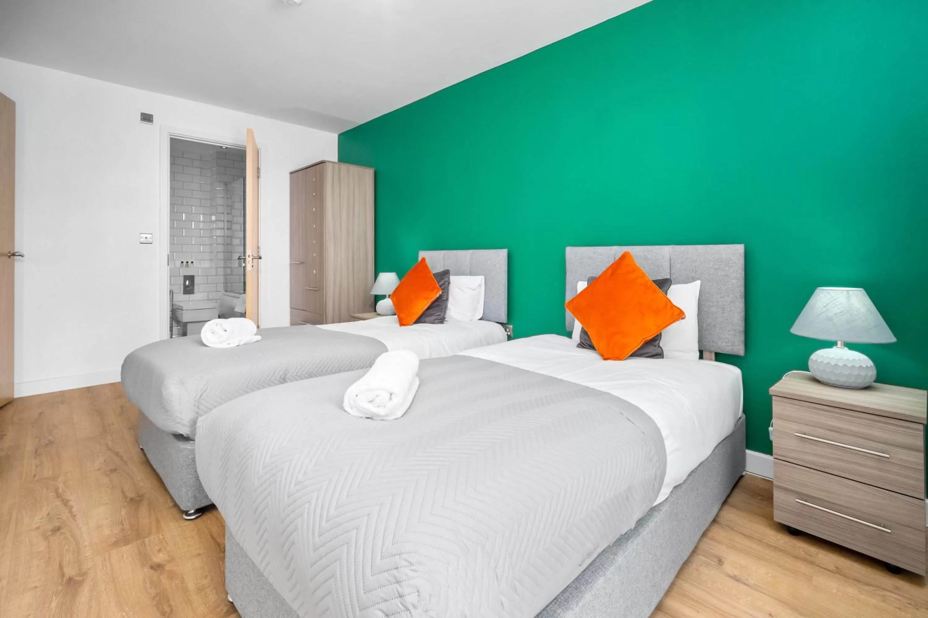 Bed in Onyx O2 Arena Brindley Place Broad Street Large Spacious Apartment