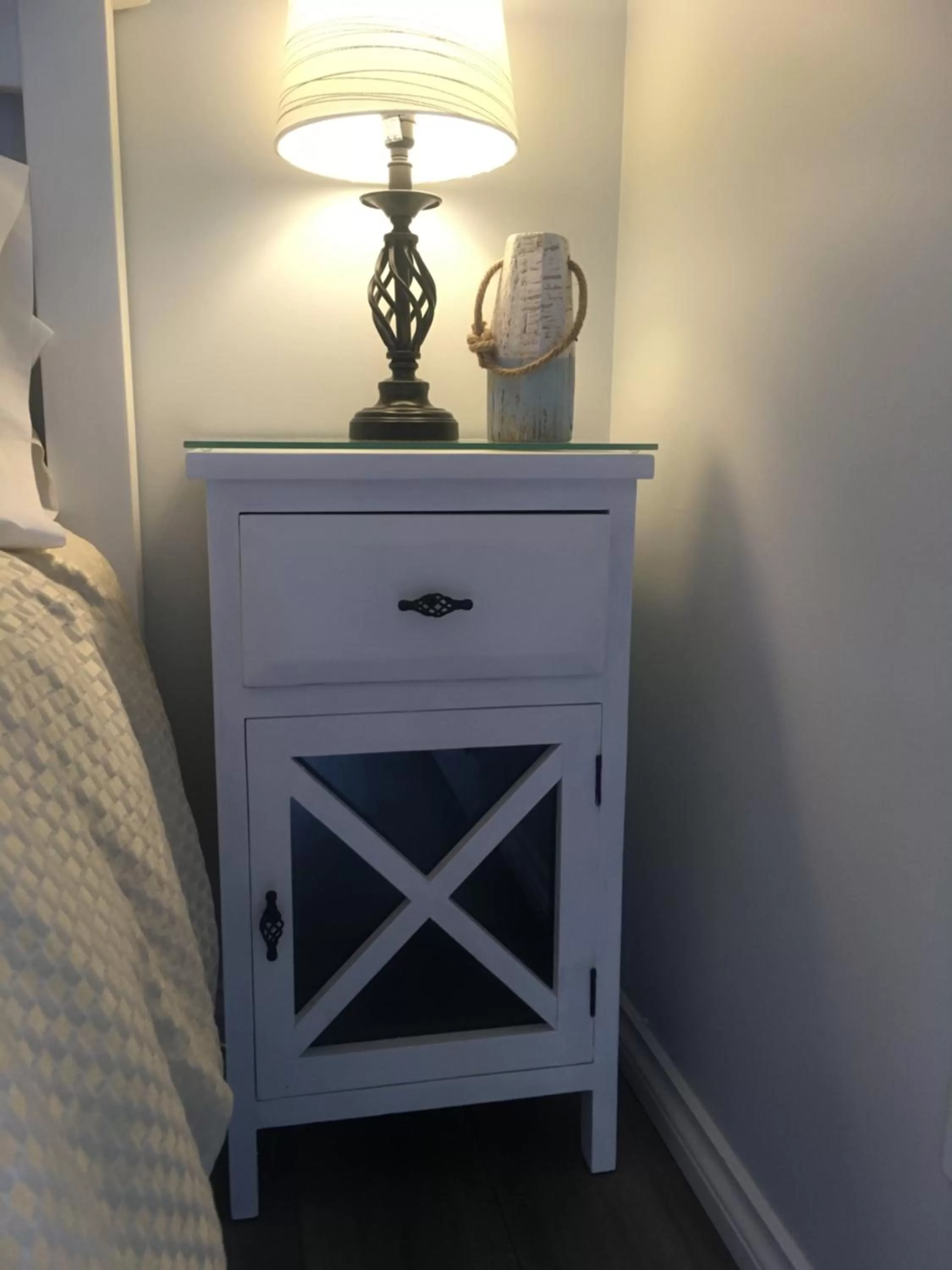 Decorative detail in Long Lake Waterfront Bed and Breakfast