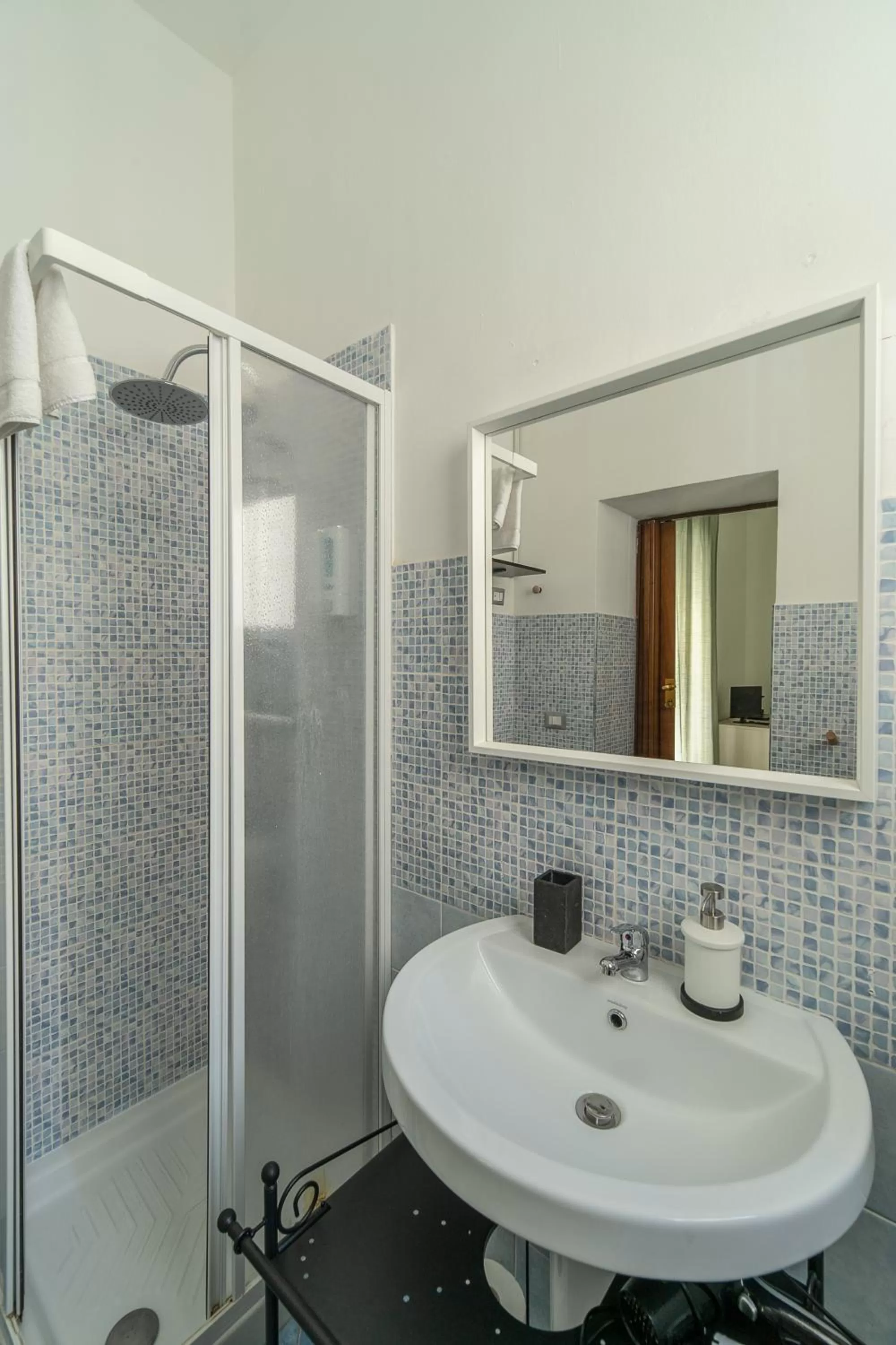 Bathroom in Anime Bed&Breakfast