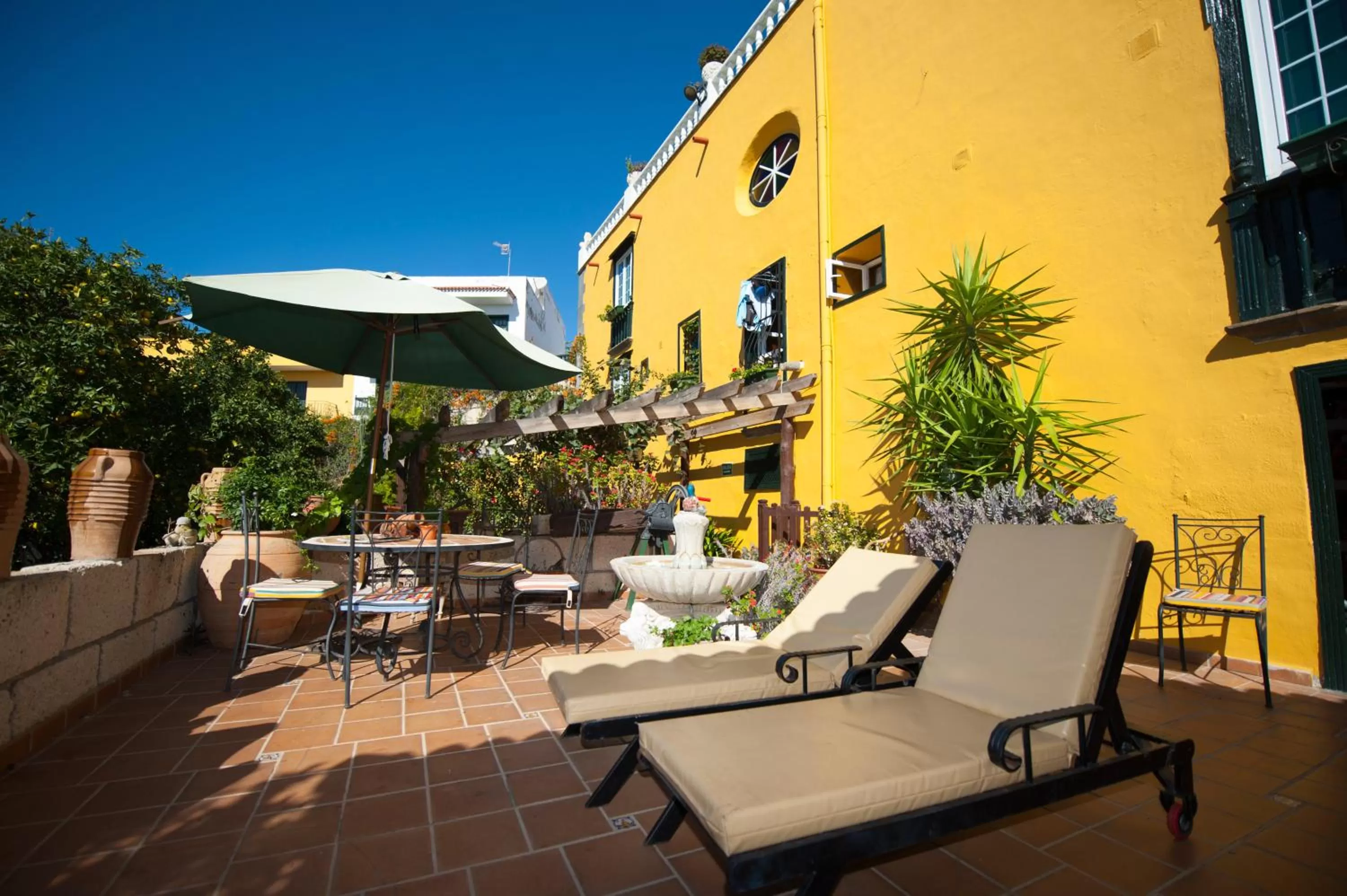 Swimming pool in Hotel Rural Senderos de Abona