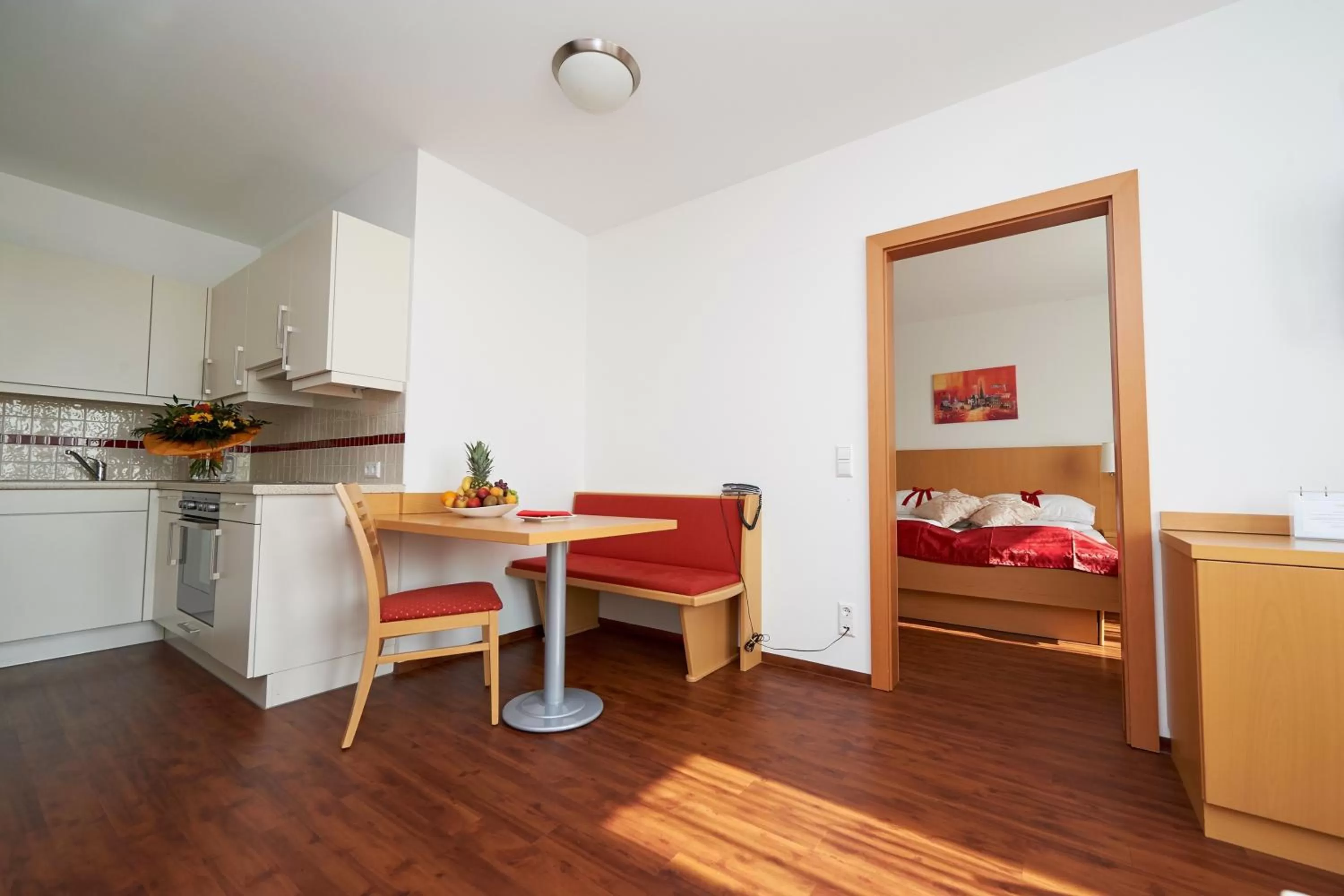 Living room, Dining Area in City-Hotel Mödling
