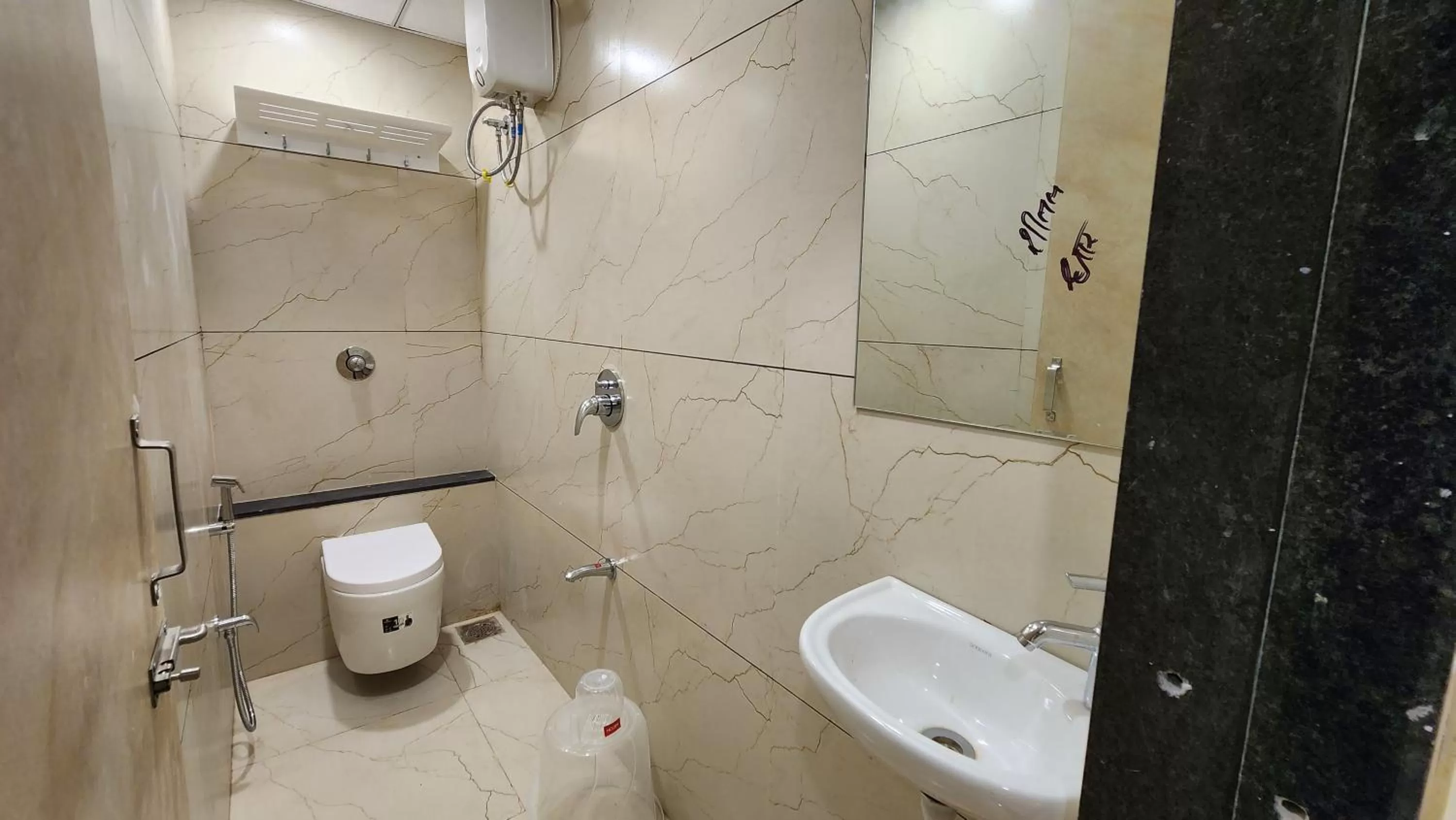 Deluxe Double Room - single occupancy in Hotel Nova Safal