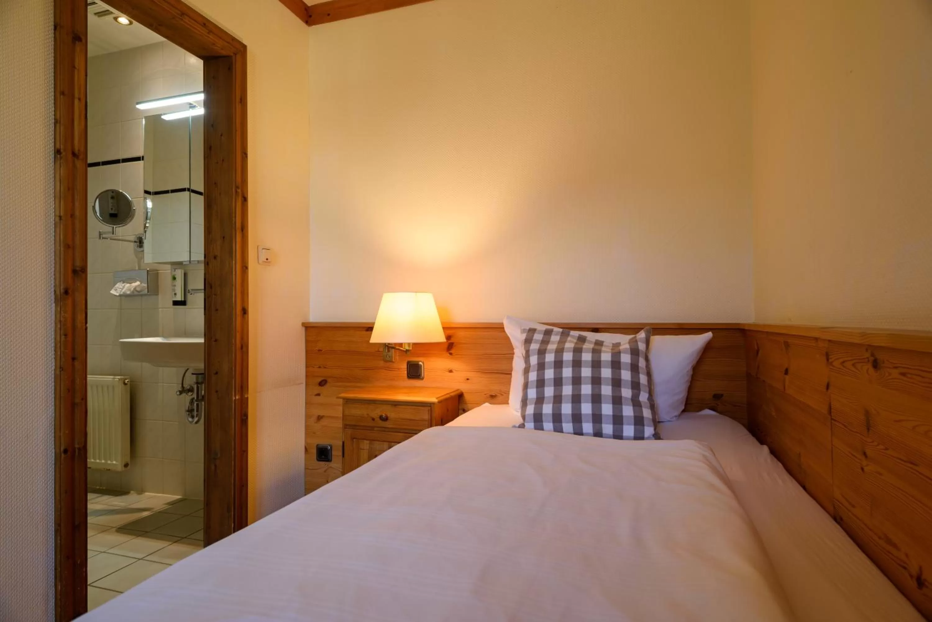 Photo of the whole room, Bed in Hotel Zum Harzer