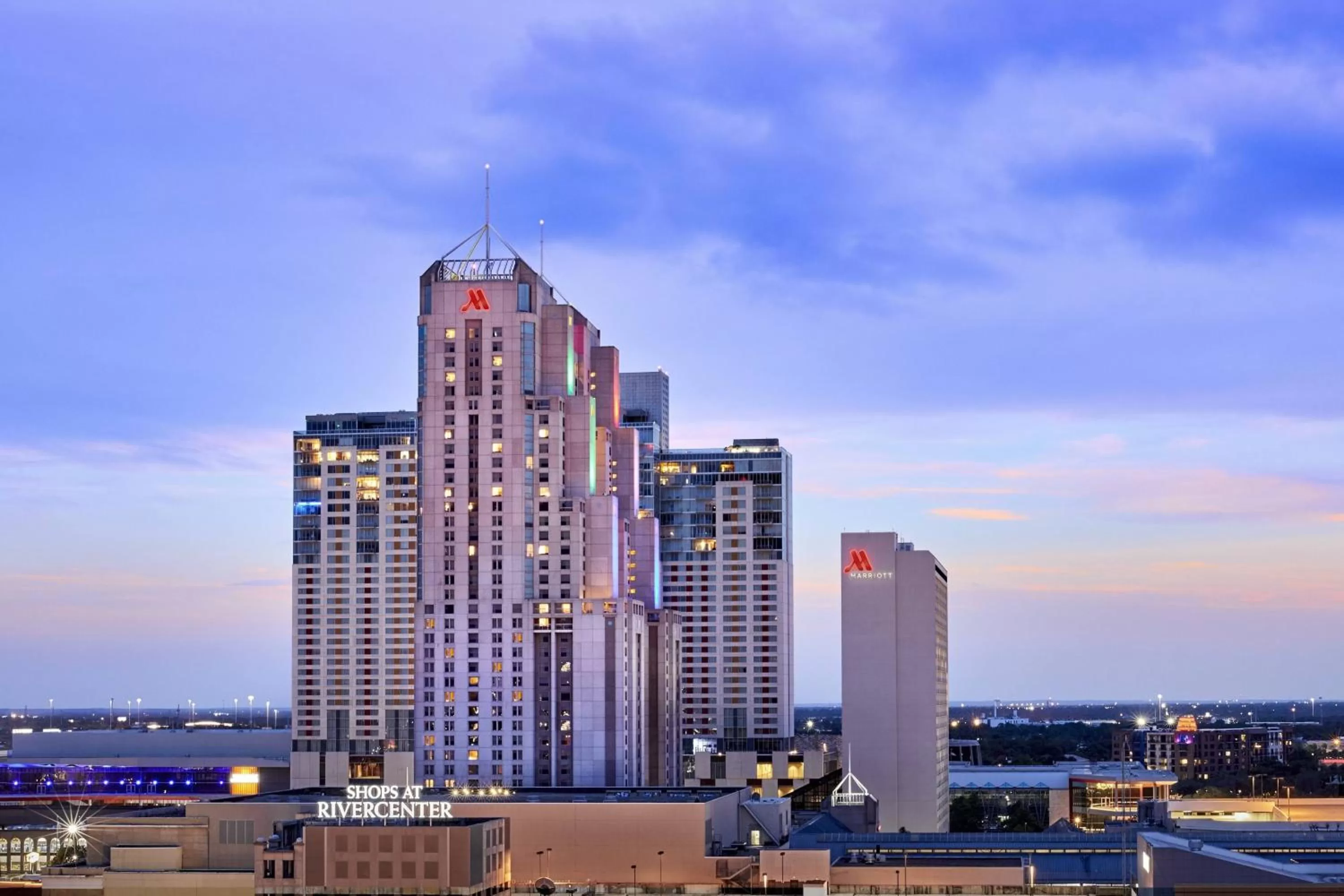 Property building in San Antonio Marriott Rivercenter on the River Walk