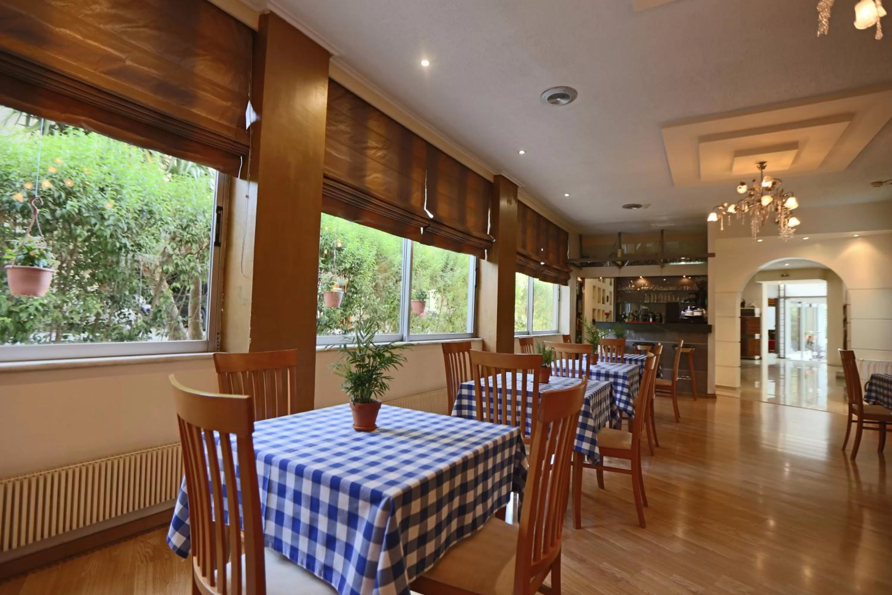 Restaurant/Places to Eat in Nestorion Hotel