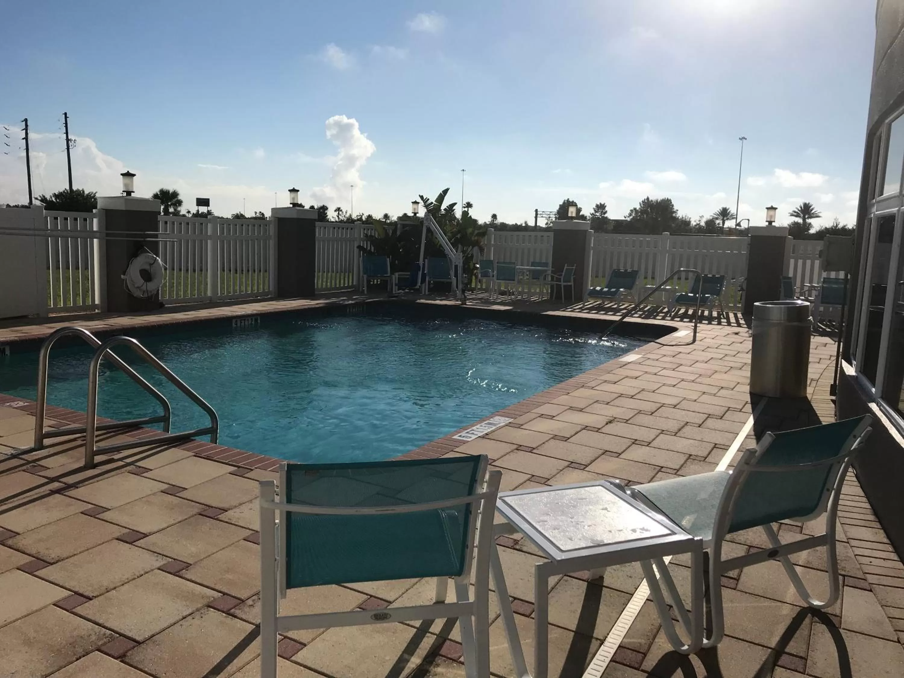 Swimming pool in Holiday Inn Express Orlando - South Davenport by IHG