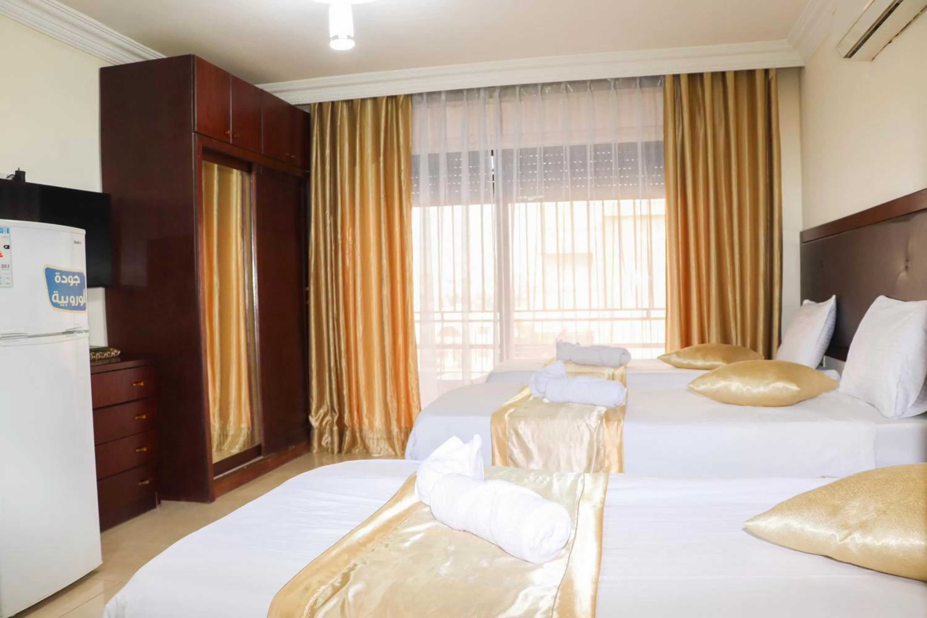 Bedroom, Bed in Al Jamal Suites