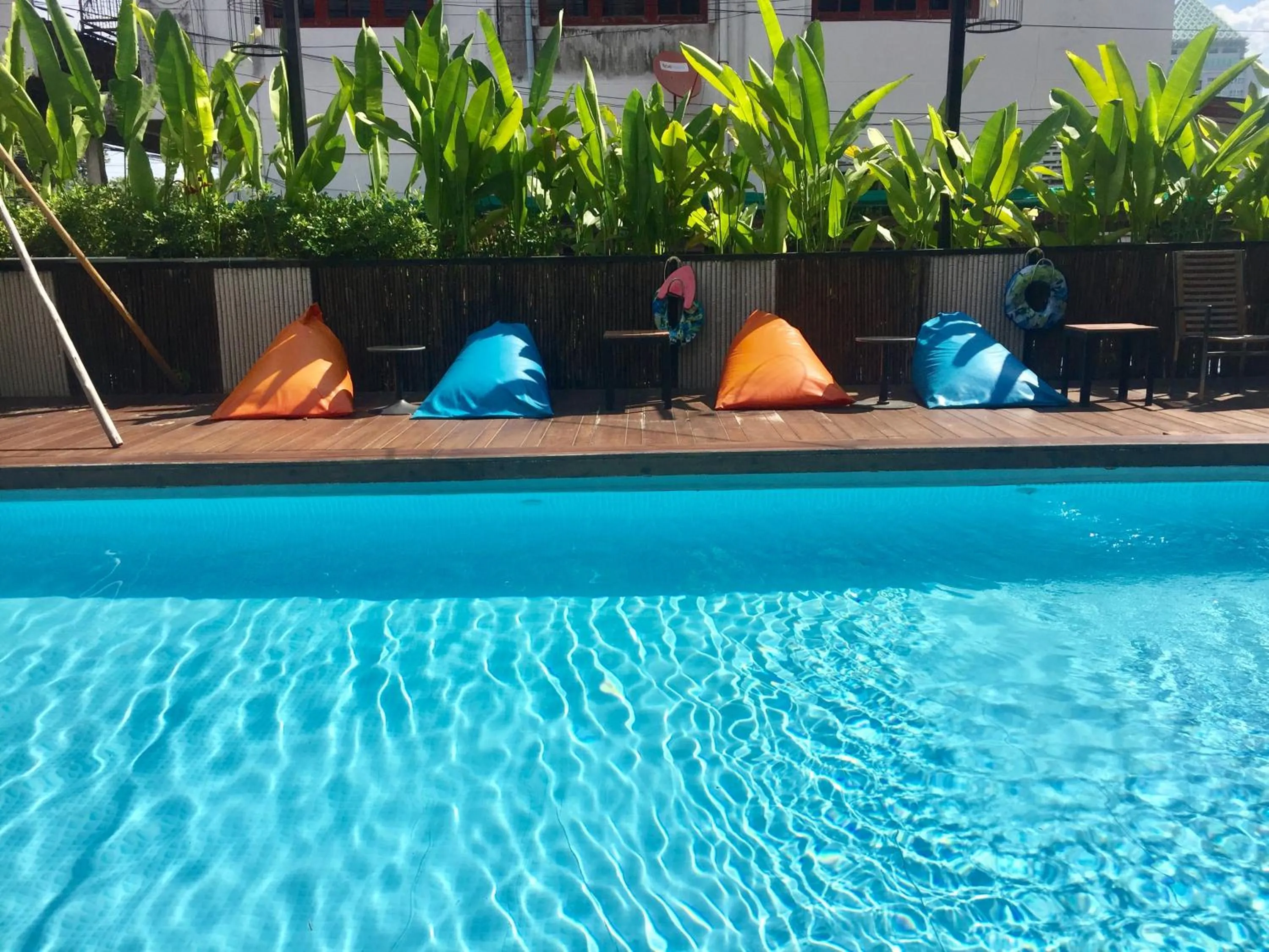 Swimming pool in Crystal Jade Hotel