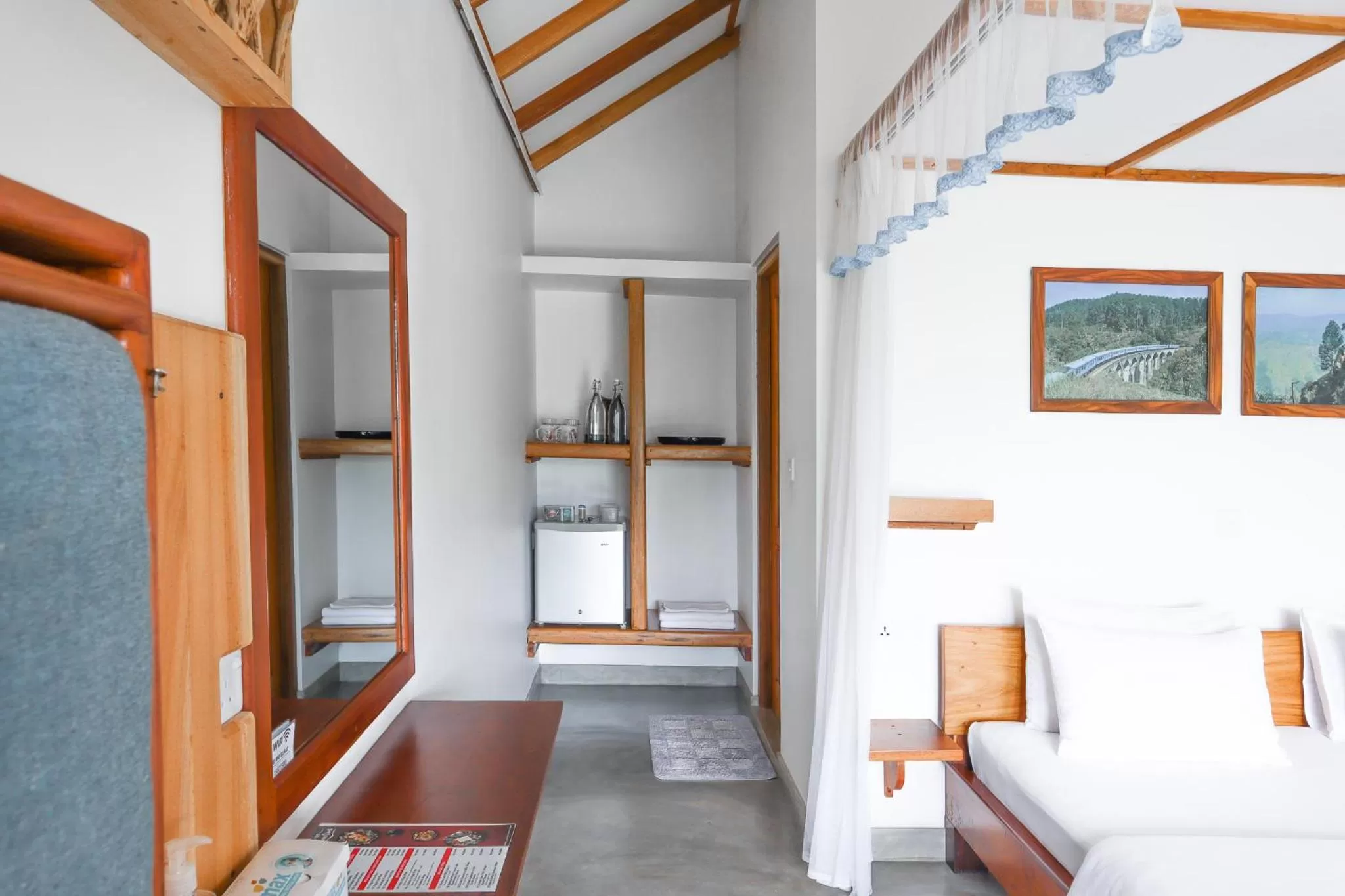 Bedroom, Bunk Bed in The One Ella