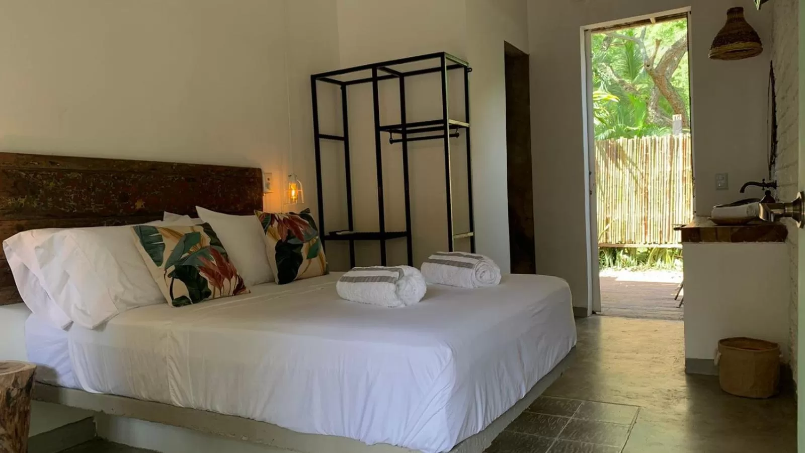 Bed in Waka Hotel Rural