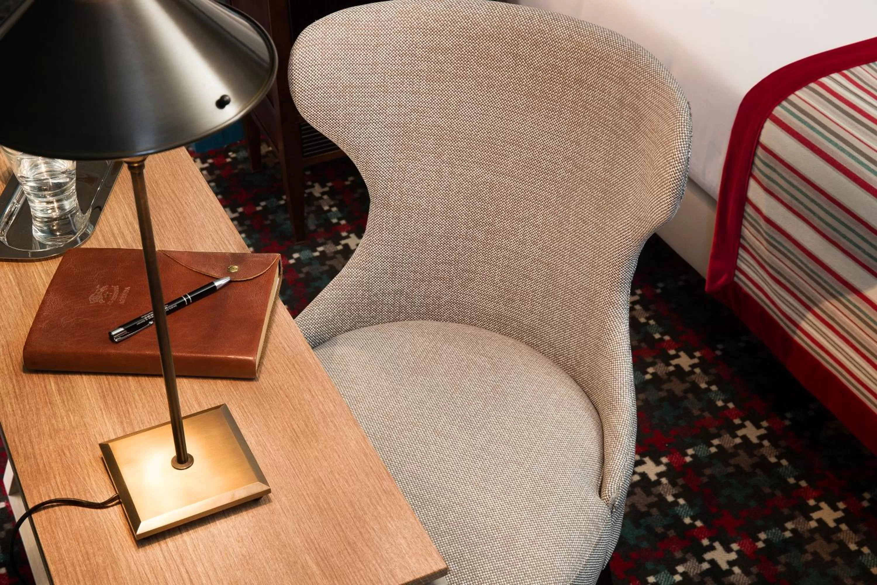 Decorative detail in Les Tournelles