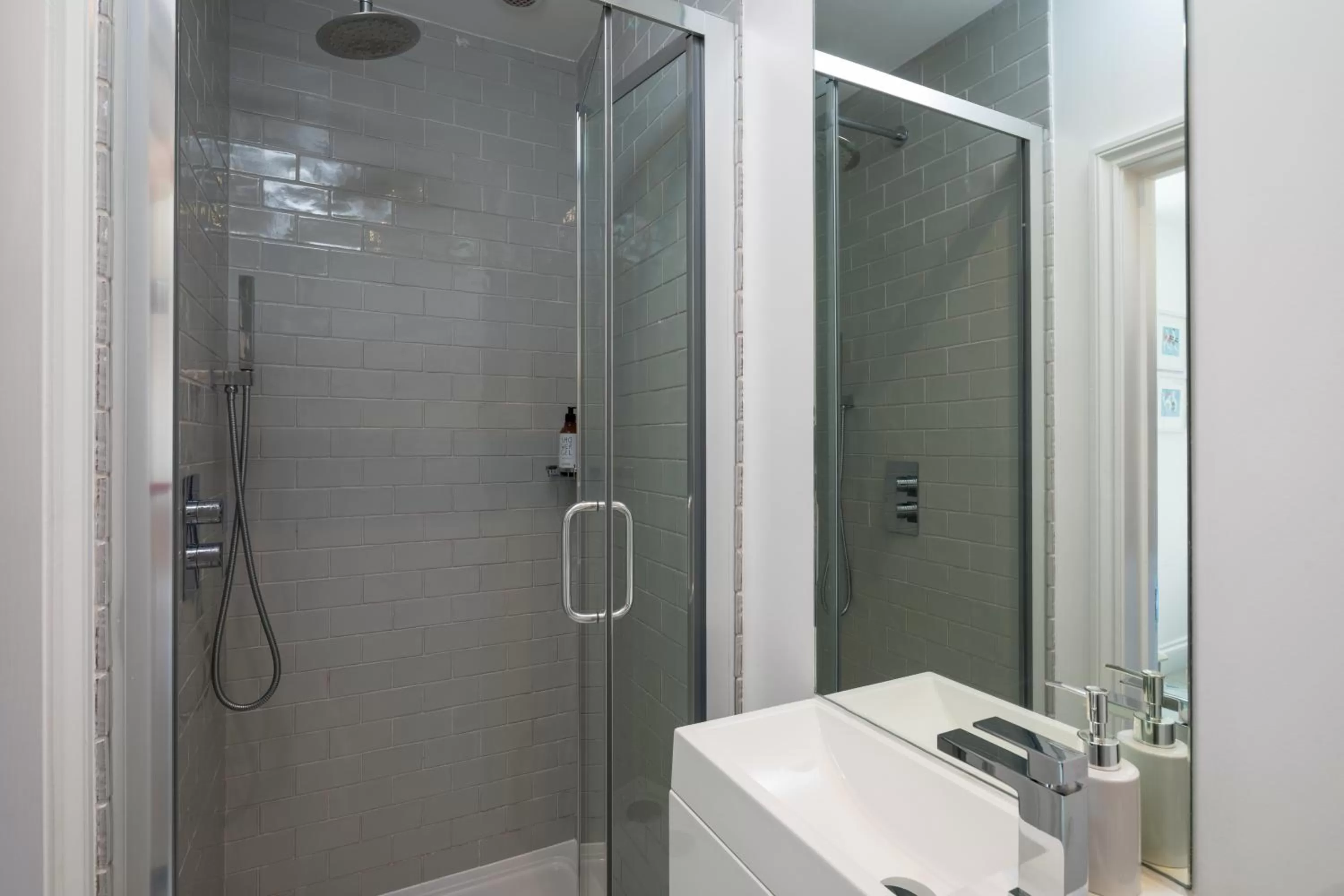 Shower in Penwyth House