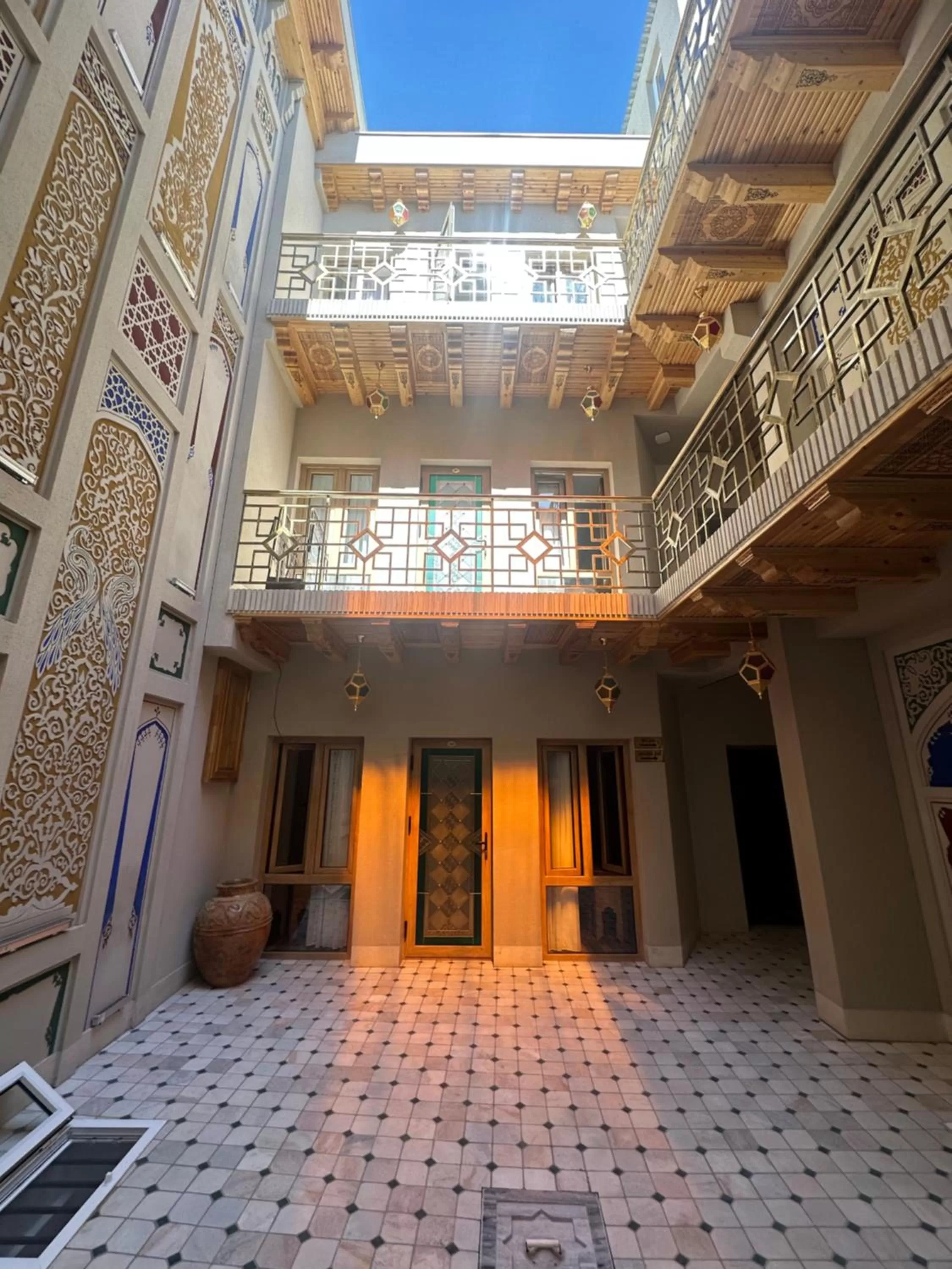 Rizo Boutique Superior