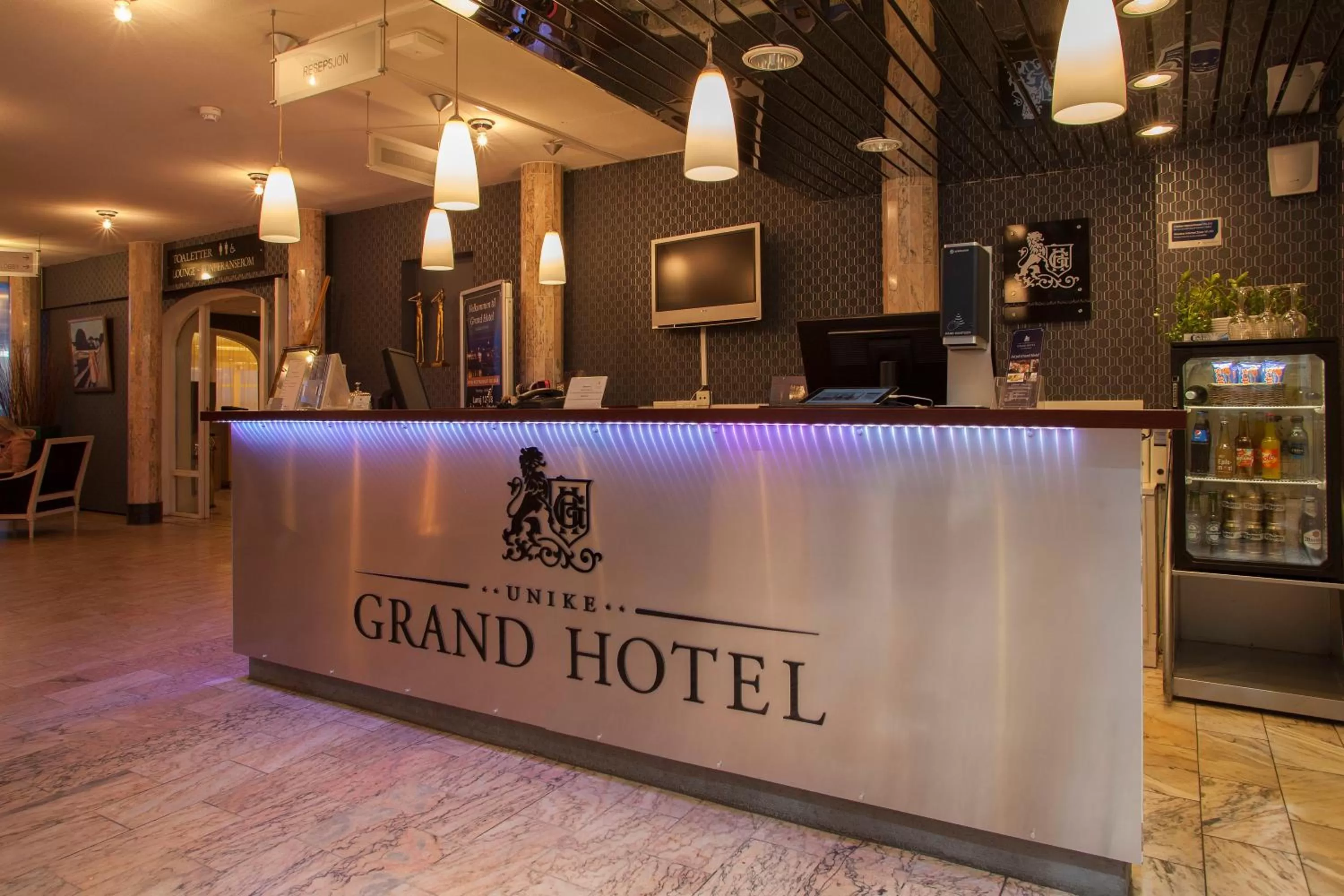 Lobby or reception in Grand Hotel Åsgårdstrand - Unike Hoteller