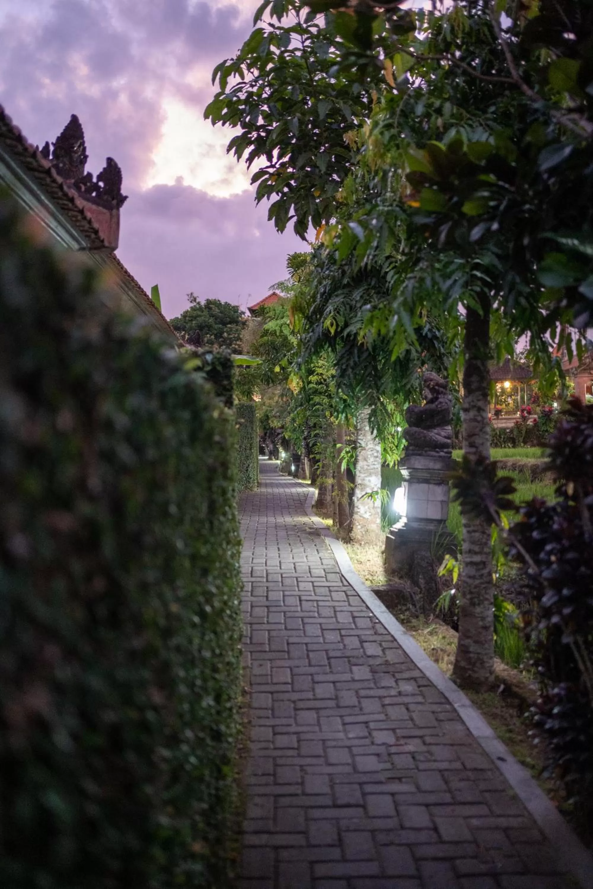 Facade/entrance in Nick's Pension