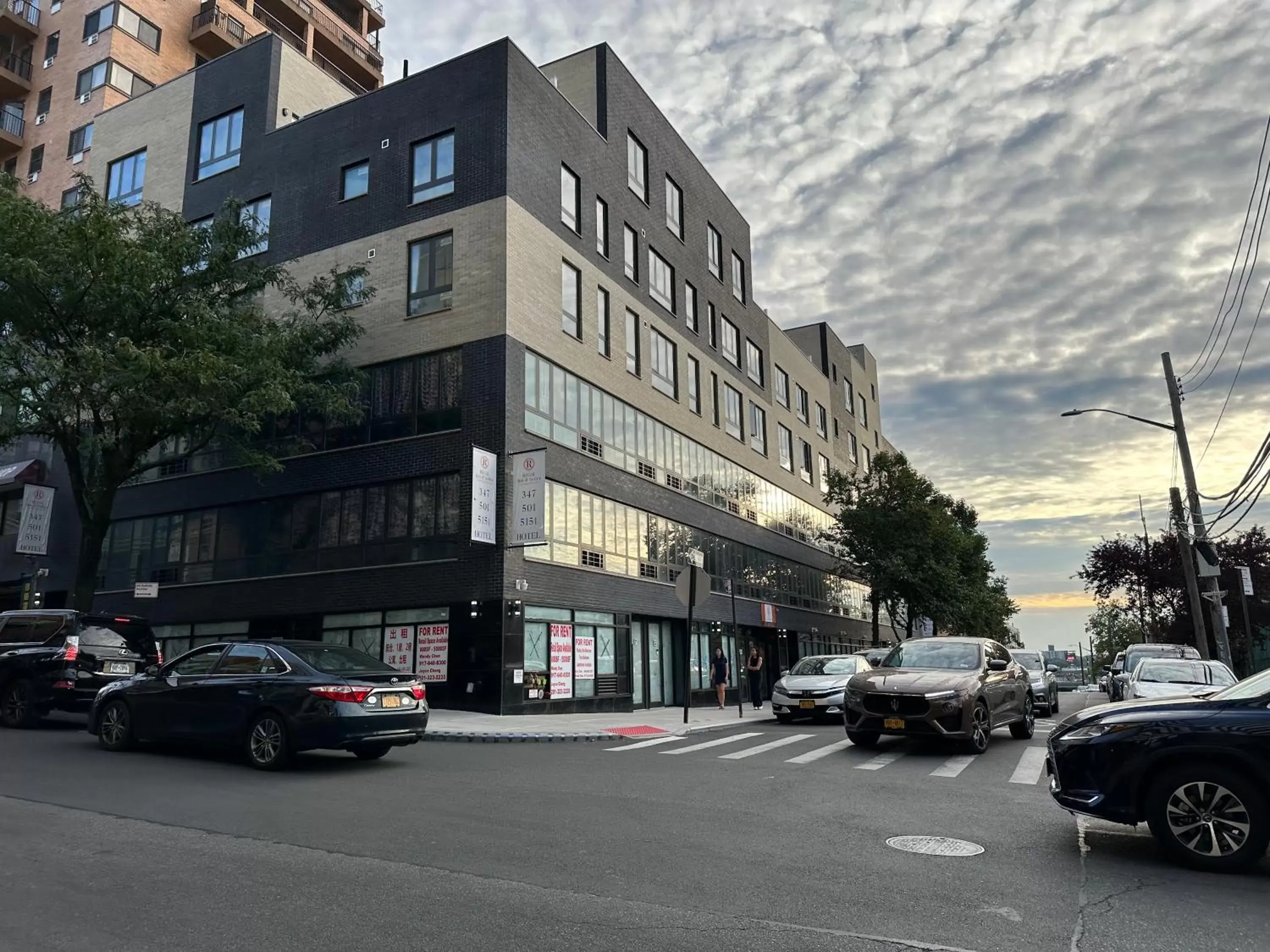 Regal Inn & Suites New York LaGuardia Hotel Regal Inn & Suites New York LaGuardia Hotel