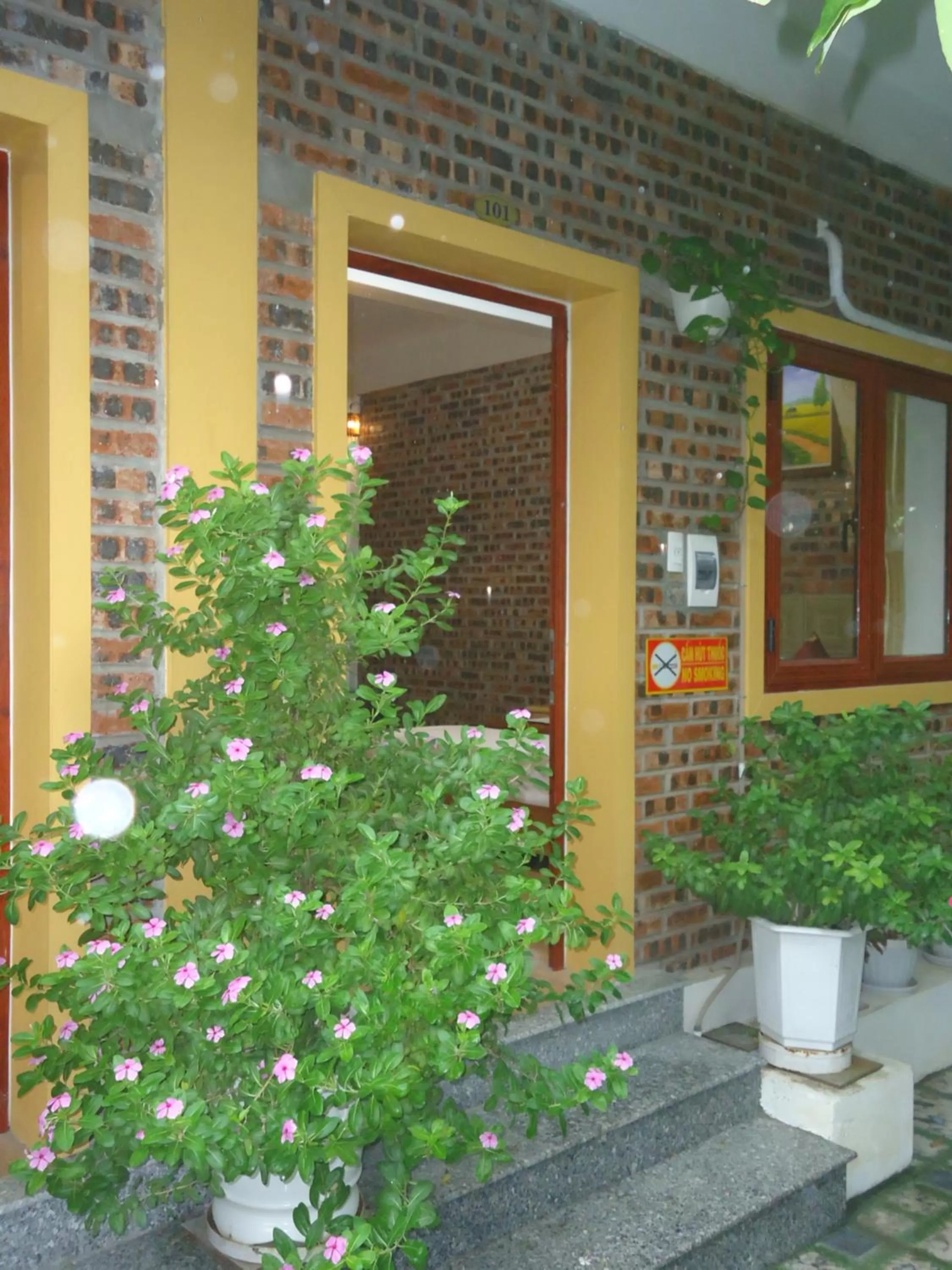 Facade/entrance in Green Space Homestay