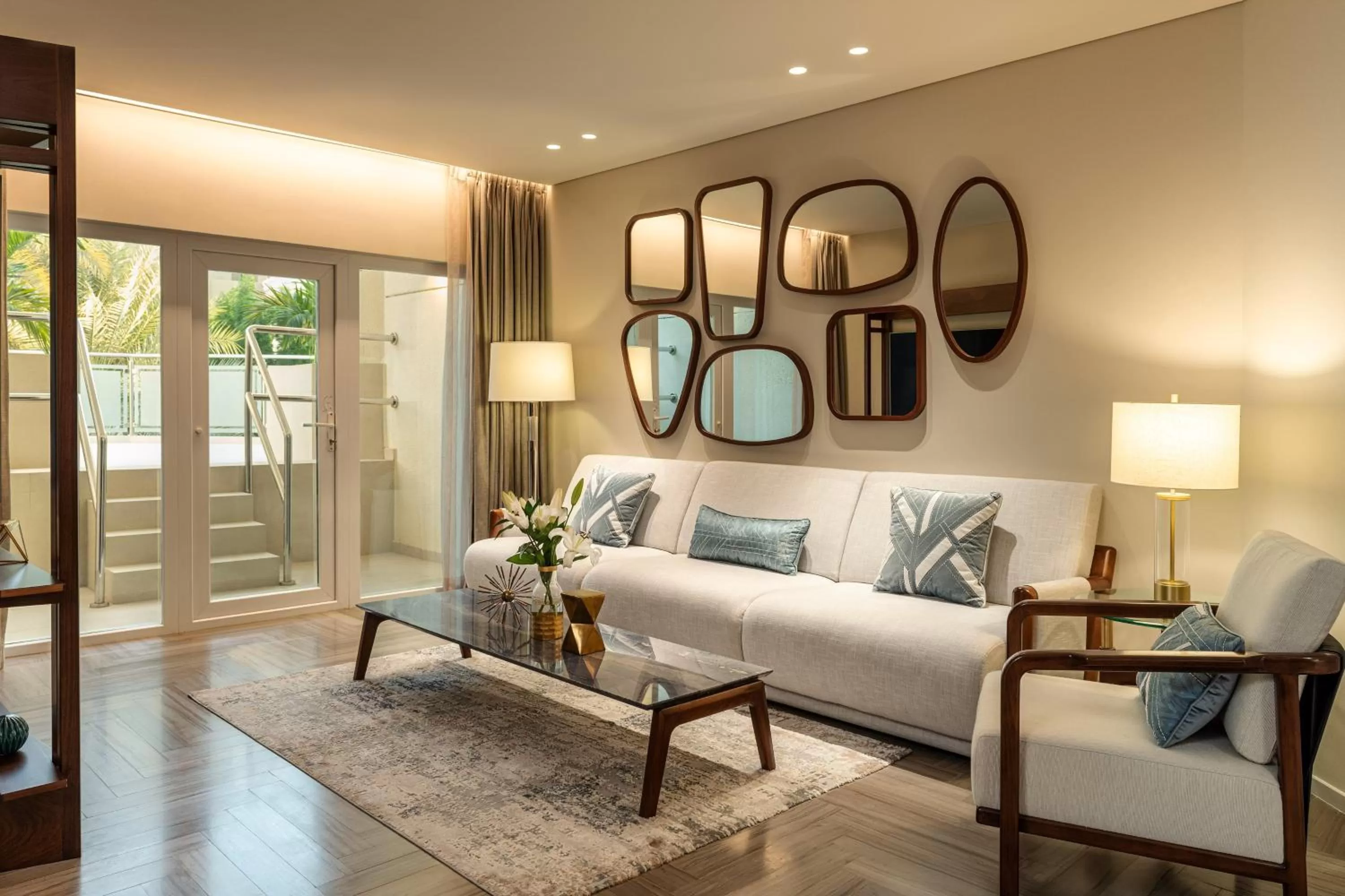 Lounge or bar in Le Méridien Dubai Hotel & Conference Centre