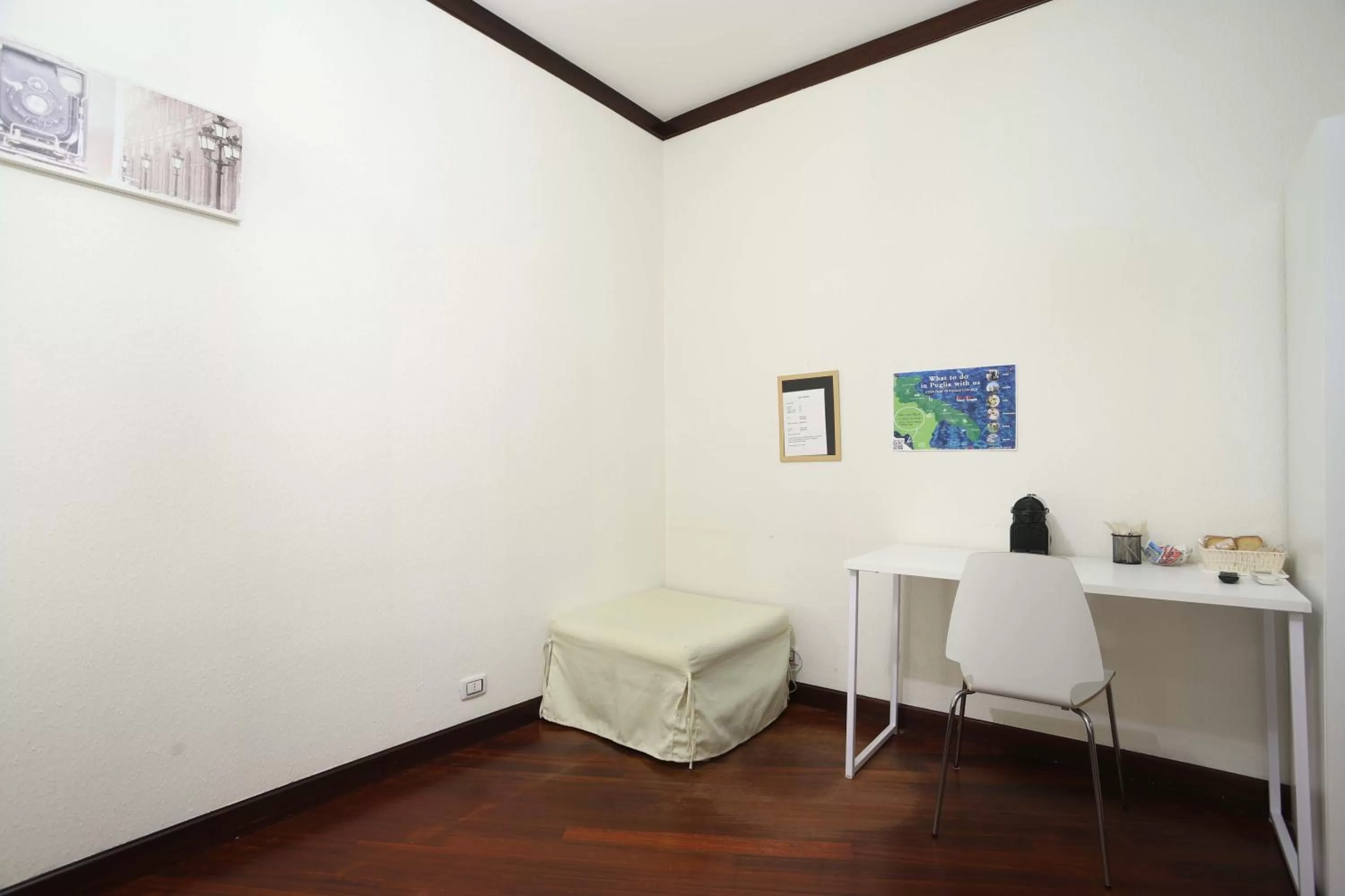 Coffee/tea facilities in Clorinda's rooms